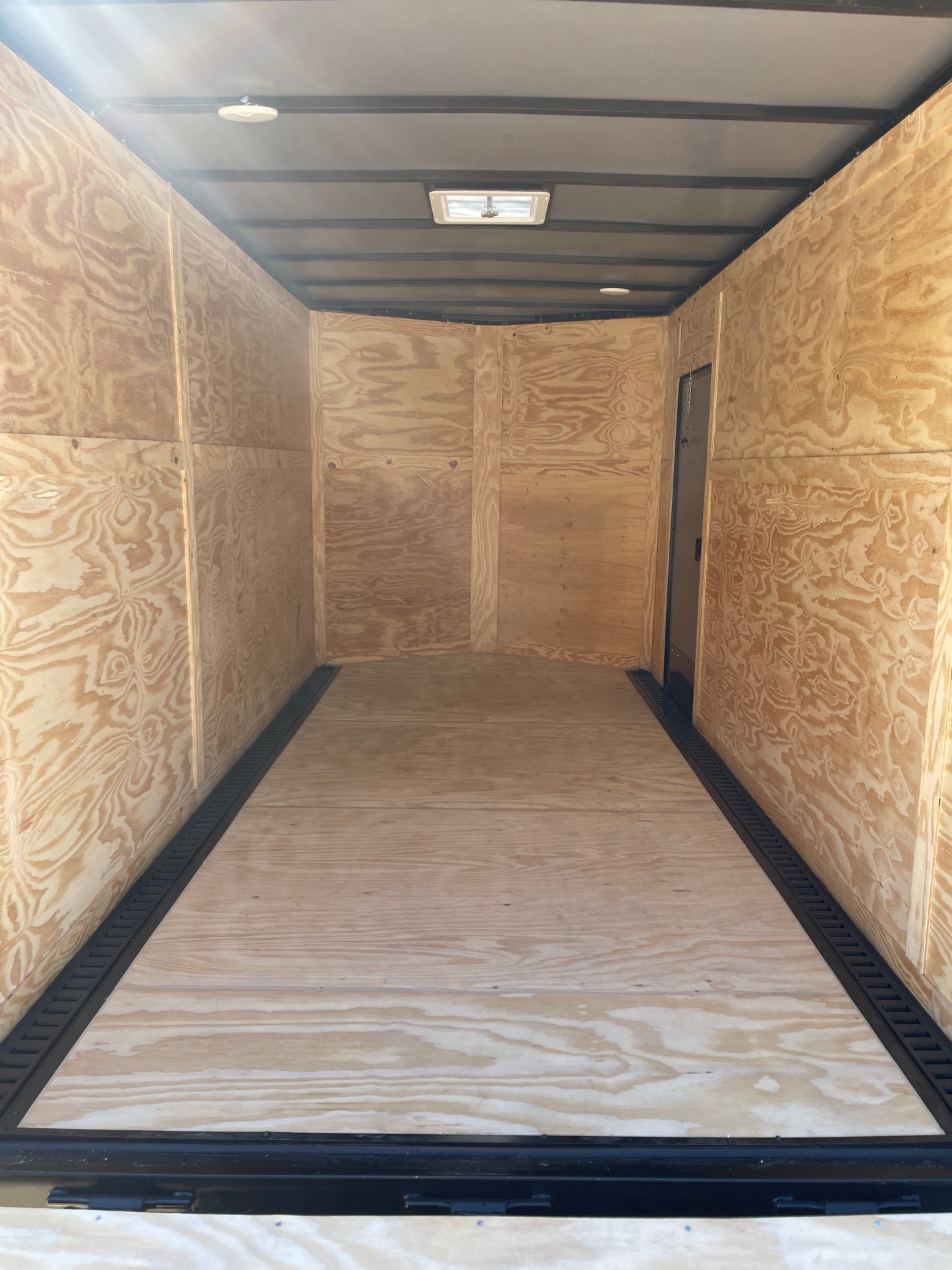 7ft X 14ft Enclosed Trailer C26-3296