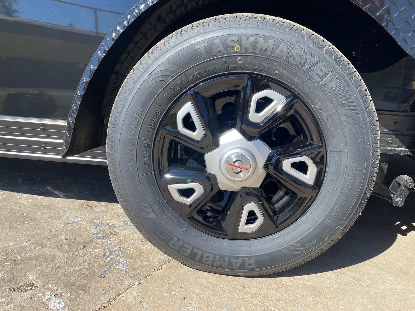 7ft X 14ft Enclosed Trailer C26-3296