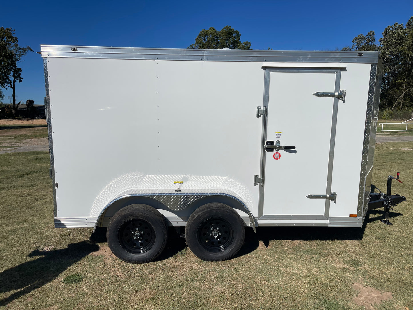 6ft x 12ft Enclosed Trailer C26-2923