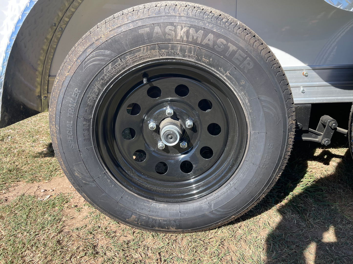 6ft x 12ft Enclosed Trailer C26-2923