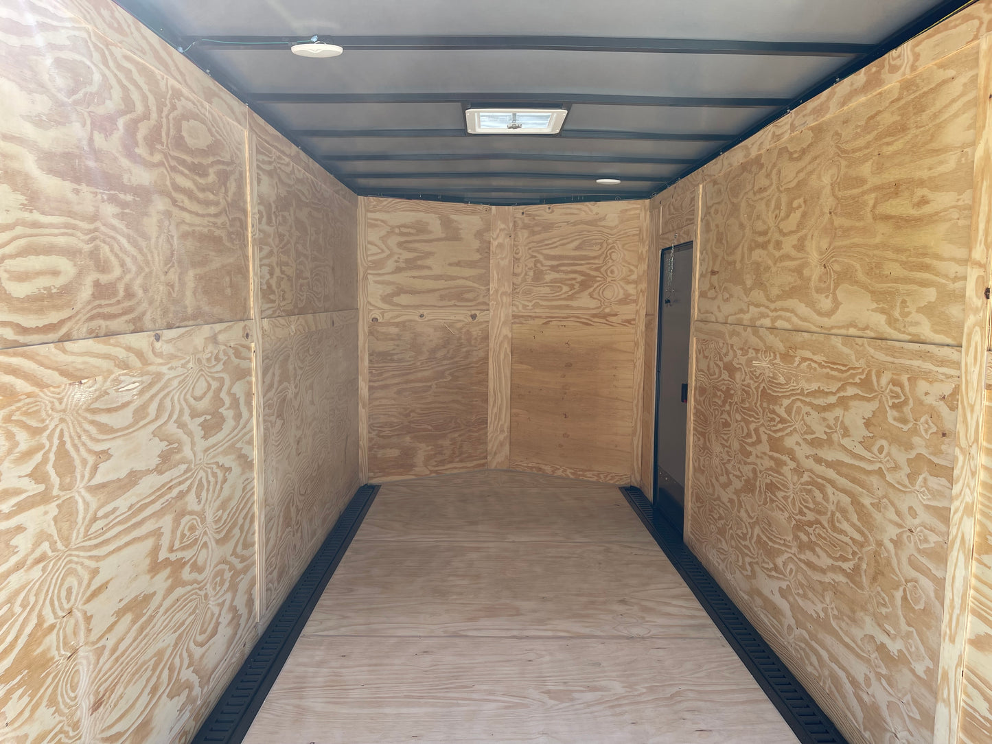 7ft X 14ft Enclosed Trailer C26-3296