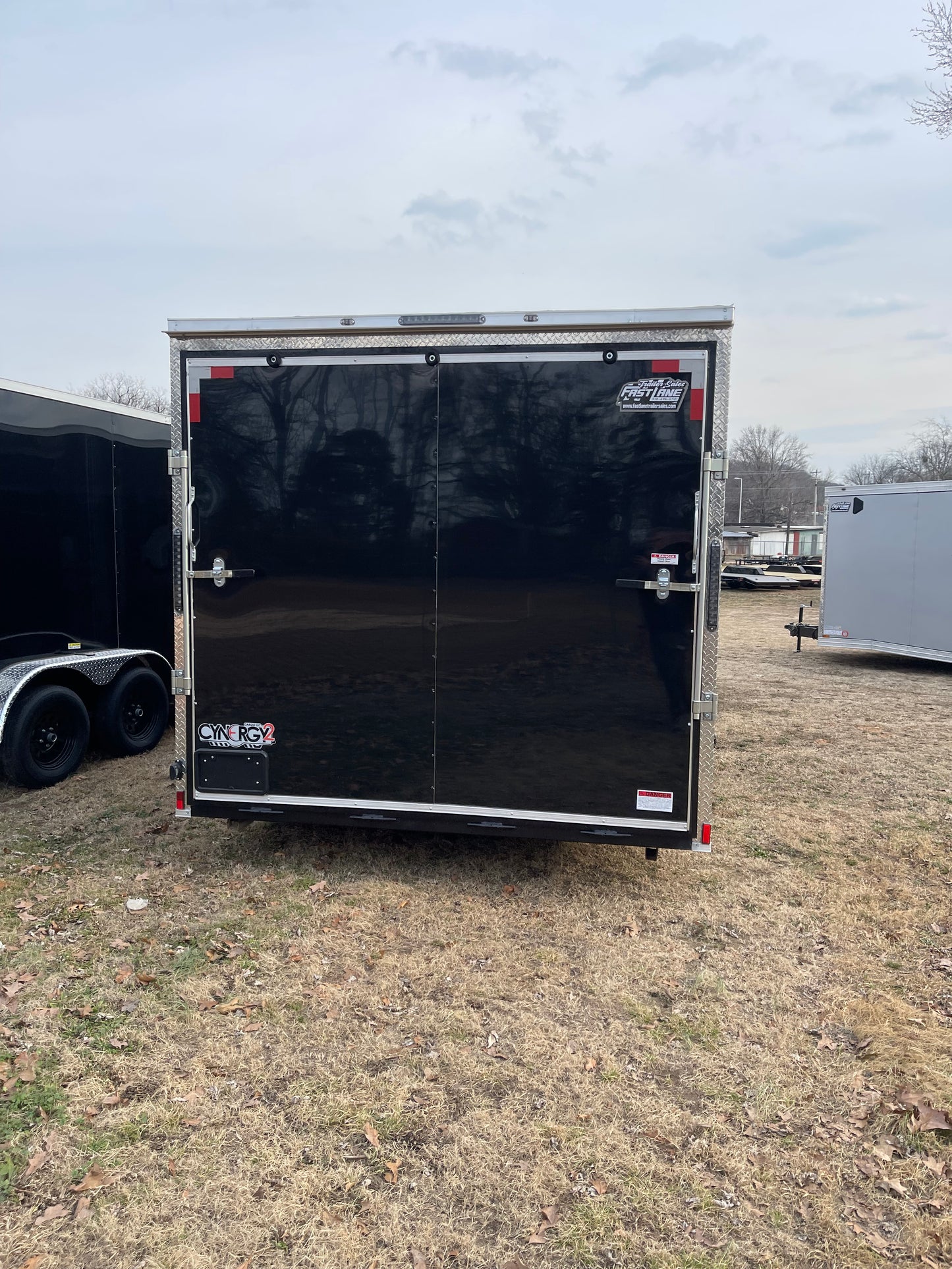 2026 - 8.5' X 24' Enclosed Trailer C263411