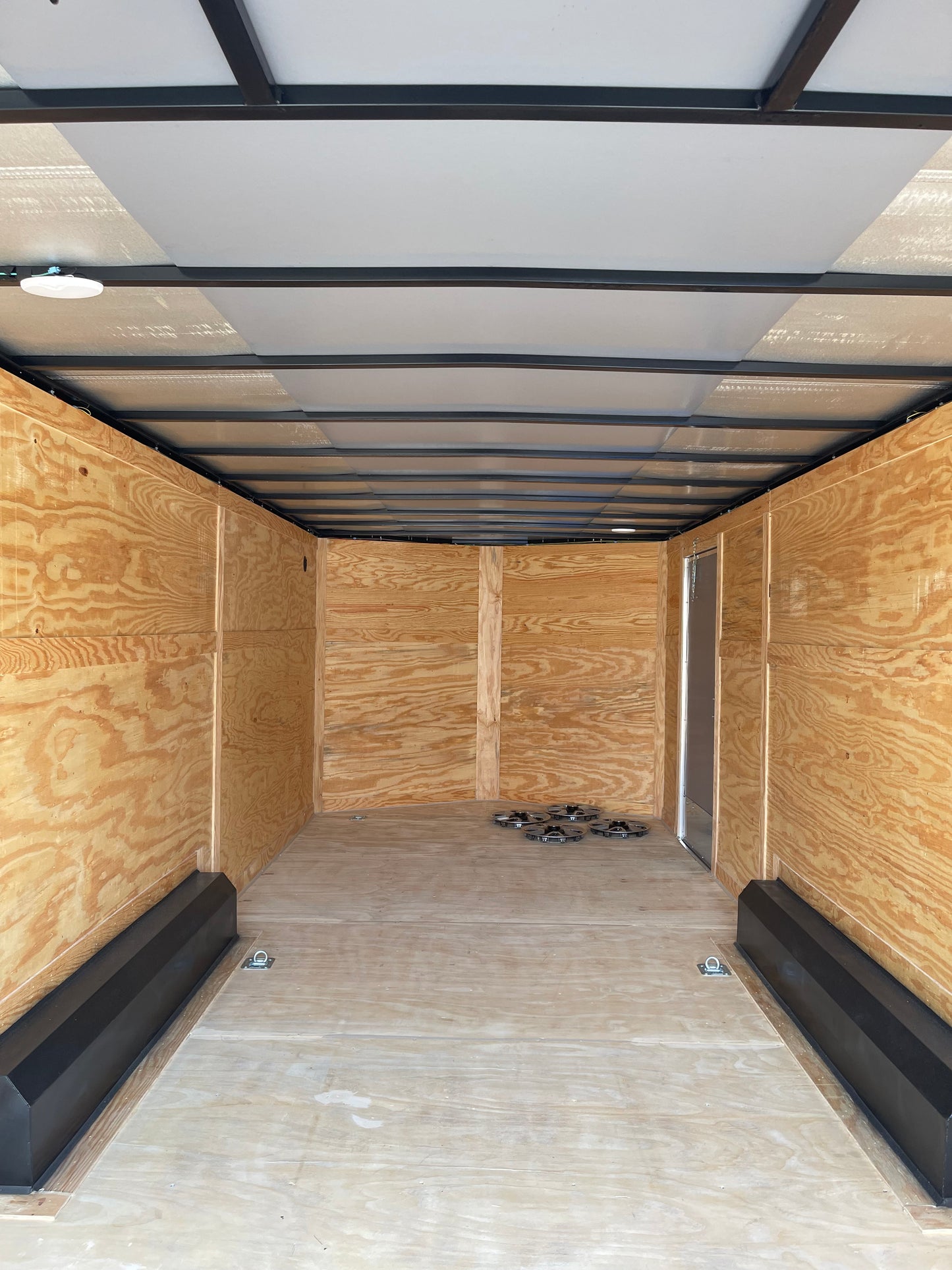 2026 - 8.5ft x 20ft Enclosed Trailer C263476