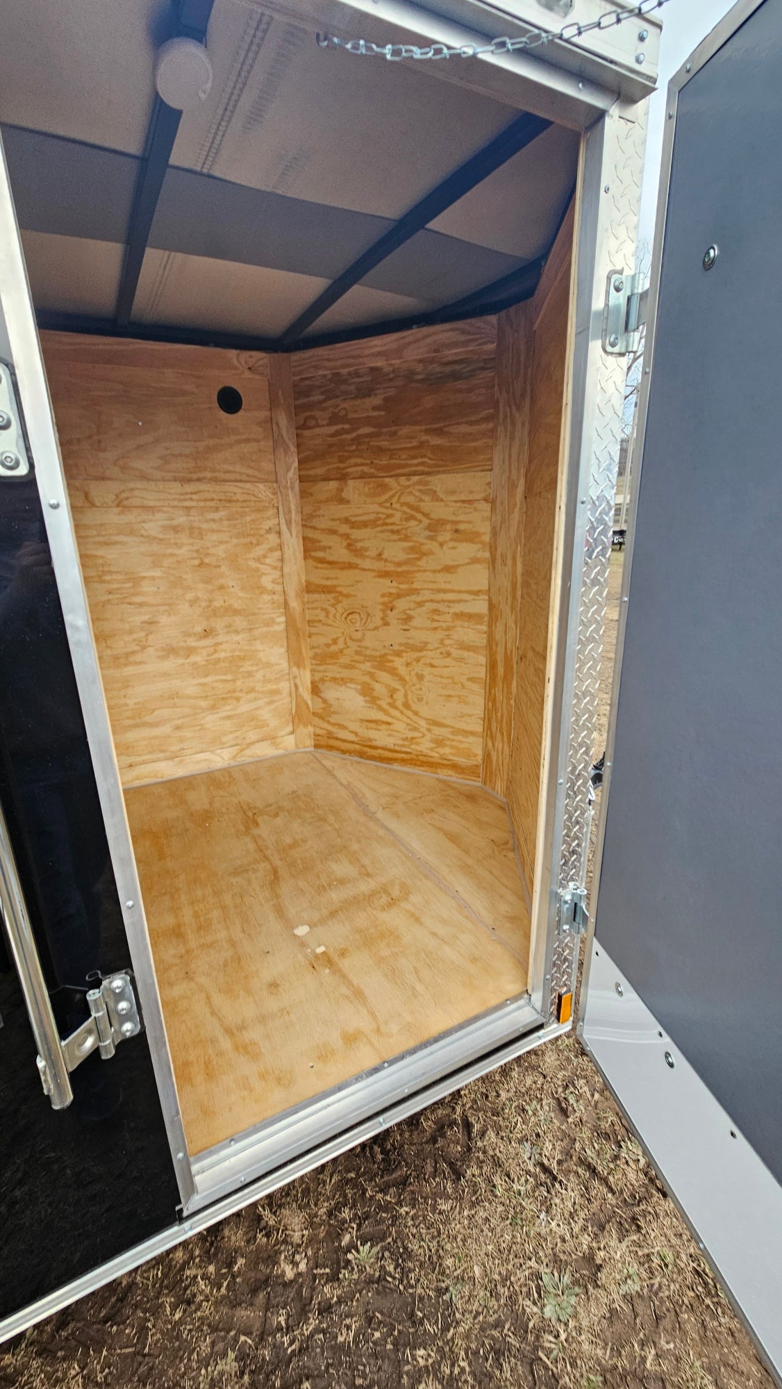 6ft X 10ft Enclosed Trailer