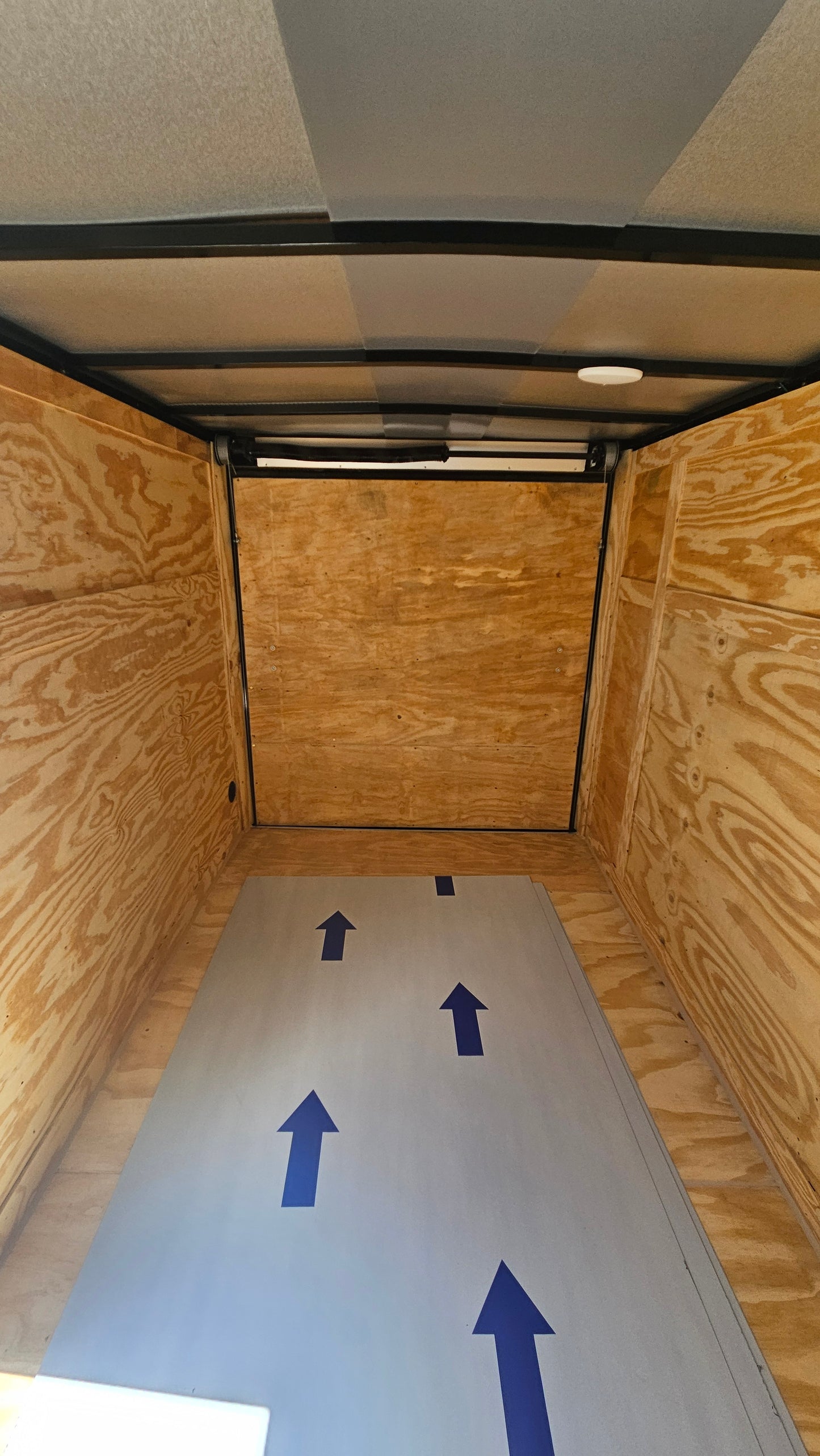 6ft X 10ft Enclosed Trailer - SKU# C25-1317