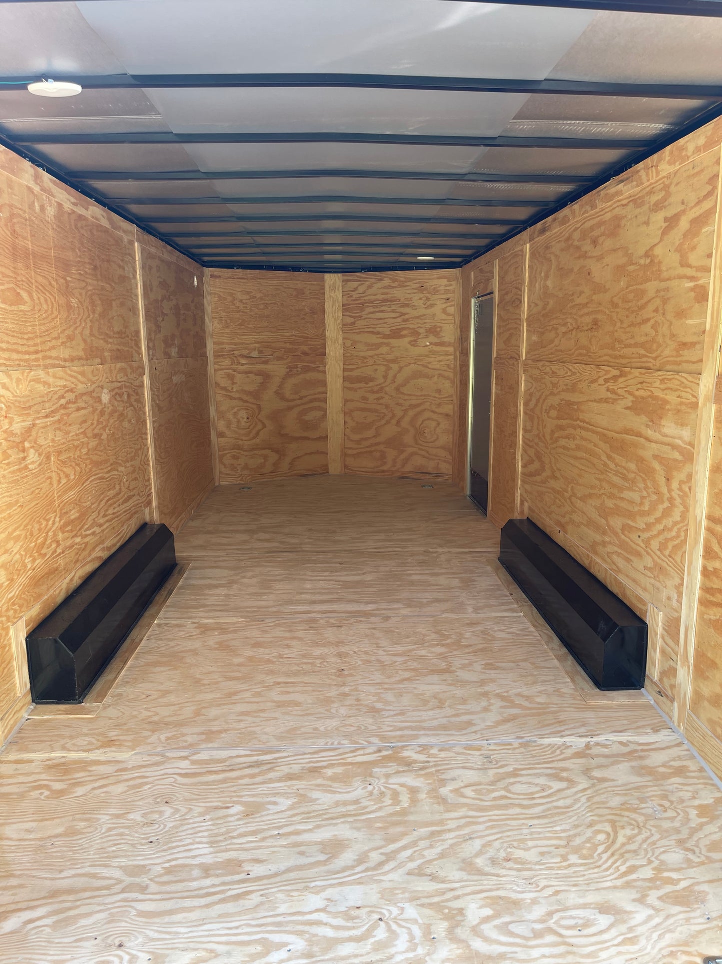 2026 8.5ft X 20ft Enclosed Trailer C265113