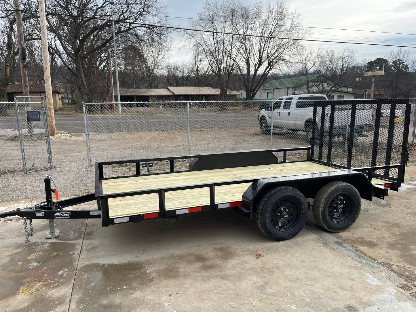 2026 - 83in x 14ft Utility K263772