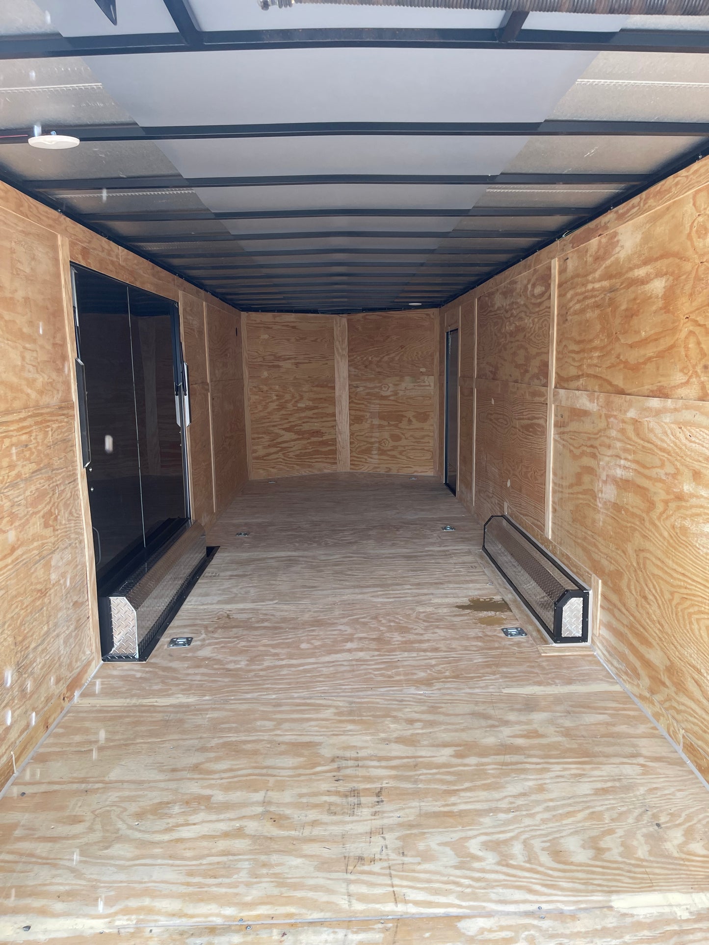 2026 - 8.5ft x 26ft Enclosed Trailer C262850