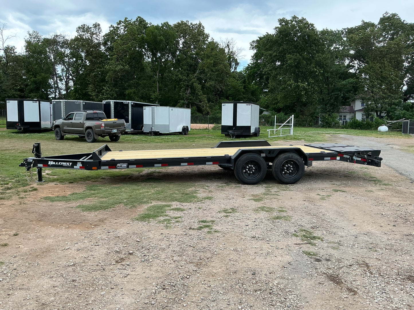 2026 - 17.6K 19+3 Equipment Trailer H263905