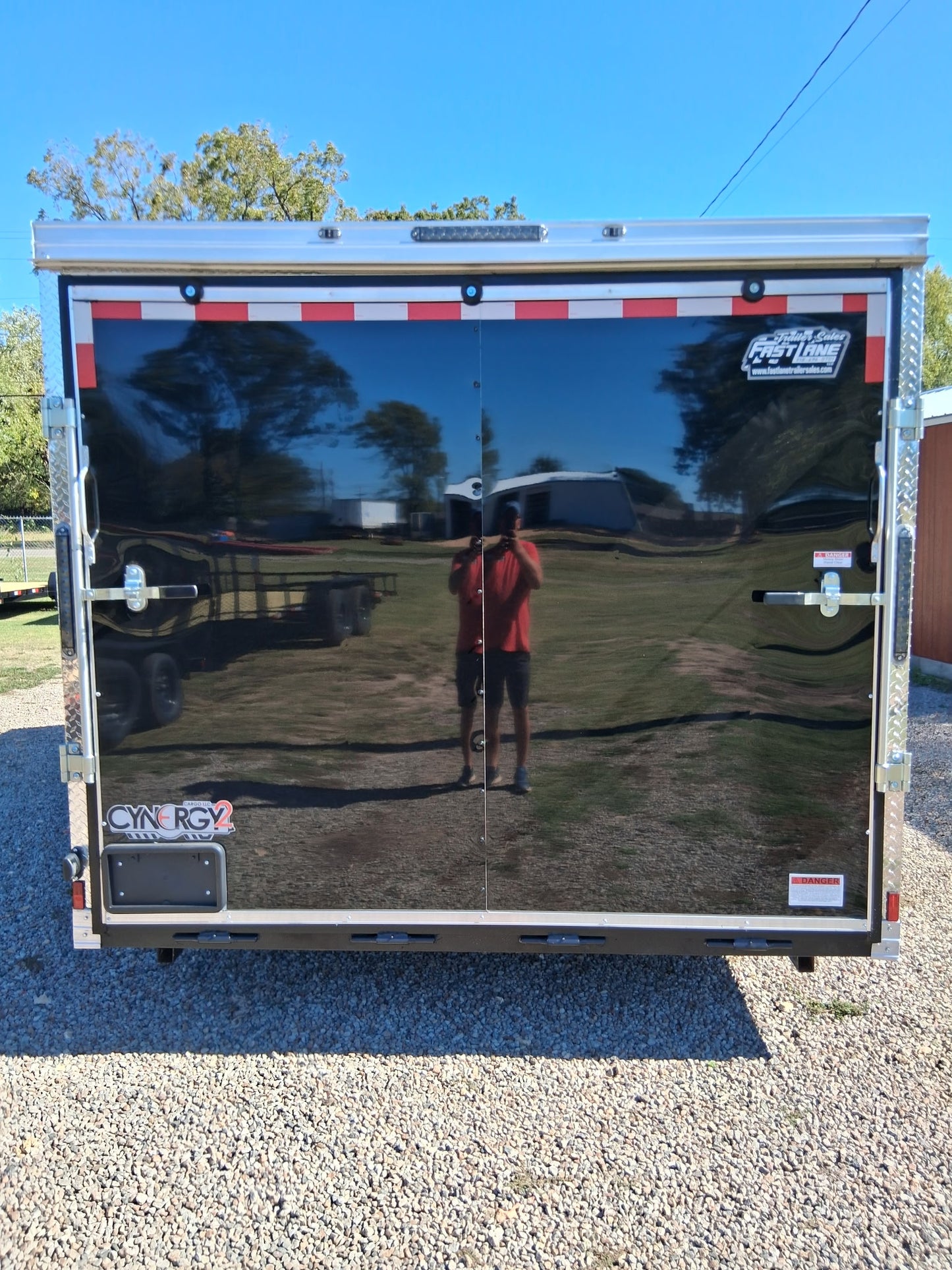 8.5ft X 16ft Enclosed Trailer C26-3304