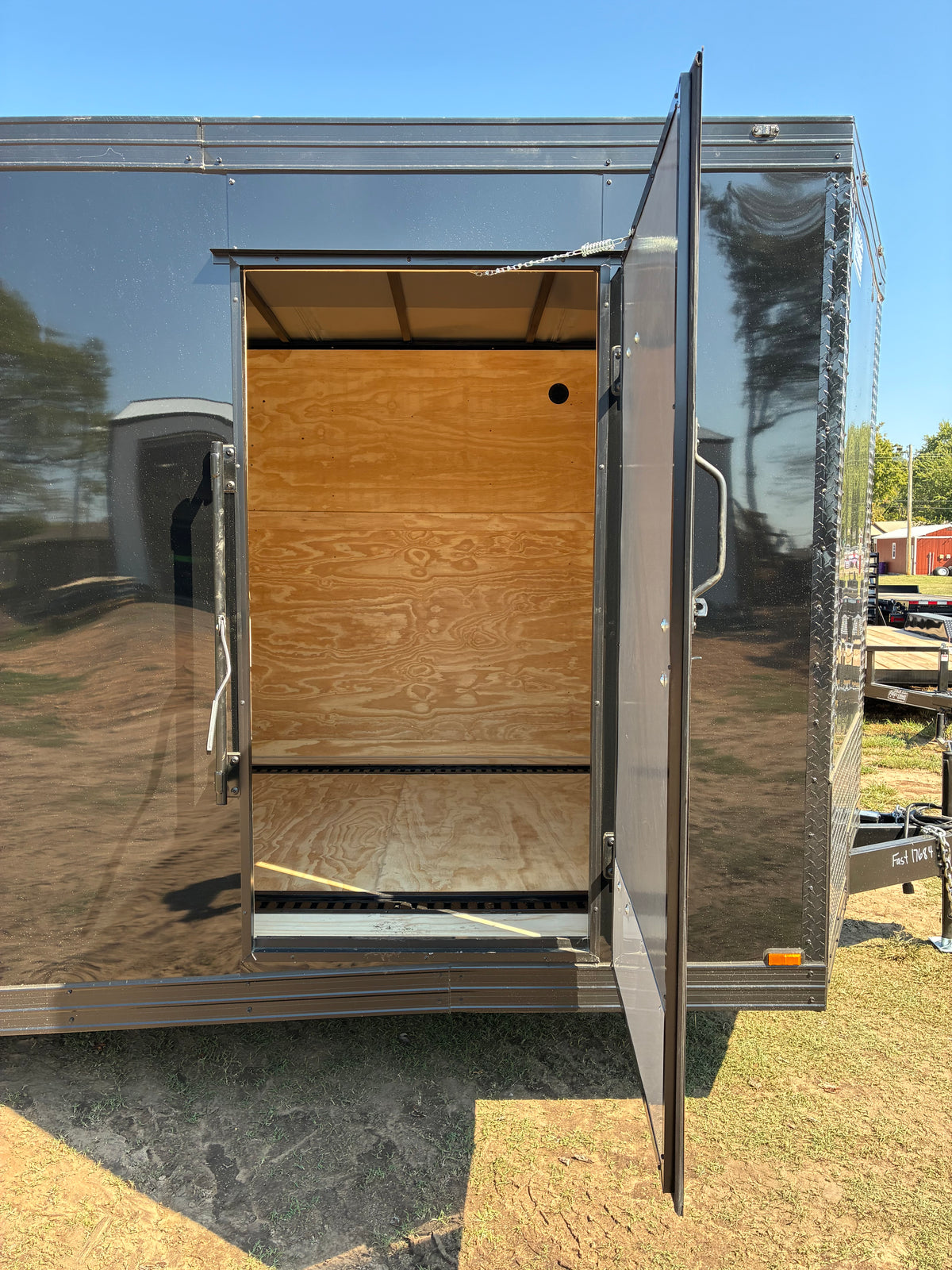 2027 - 8.5ft x 26ft Enclosed Trailer C277684