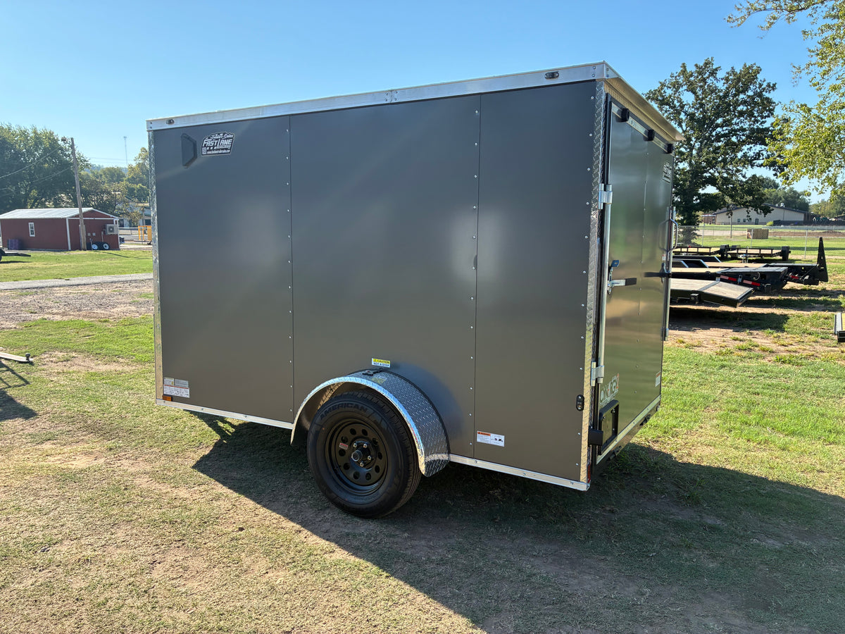 2027 - 6ft X 10ft Enclosed Trailer C277277