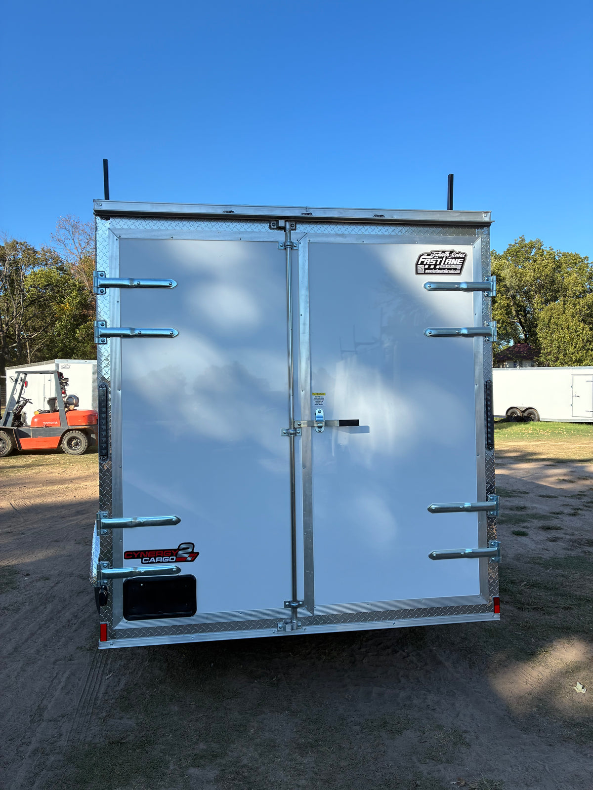 2027 - 7ft X 16ft Enclosed Trailer C277875
