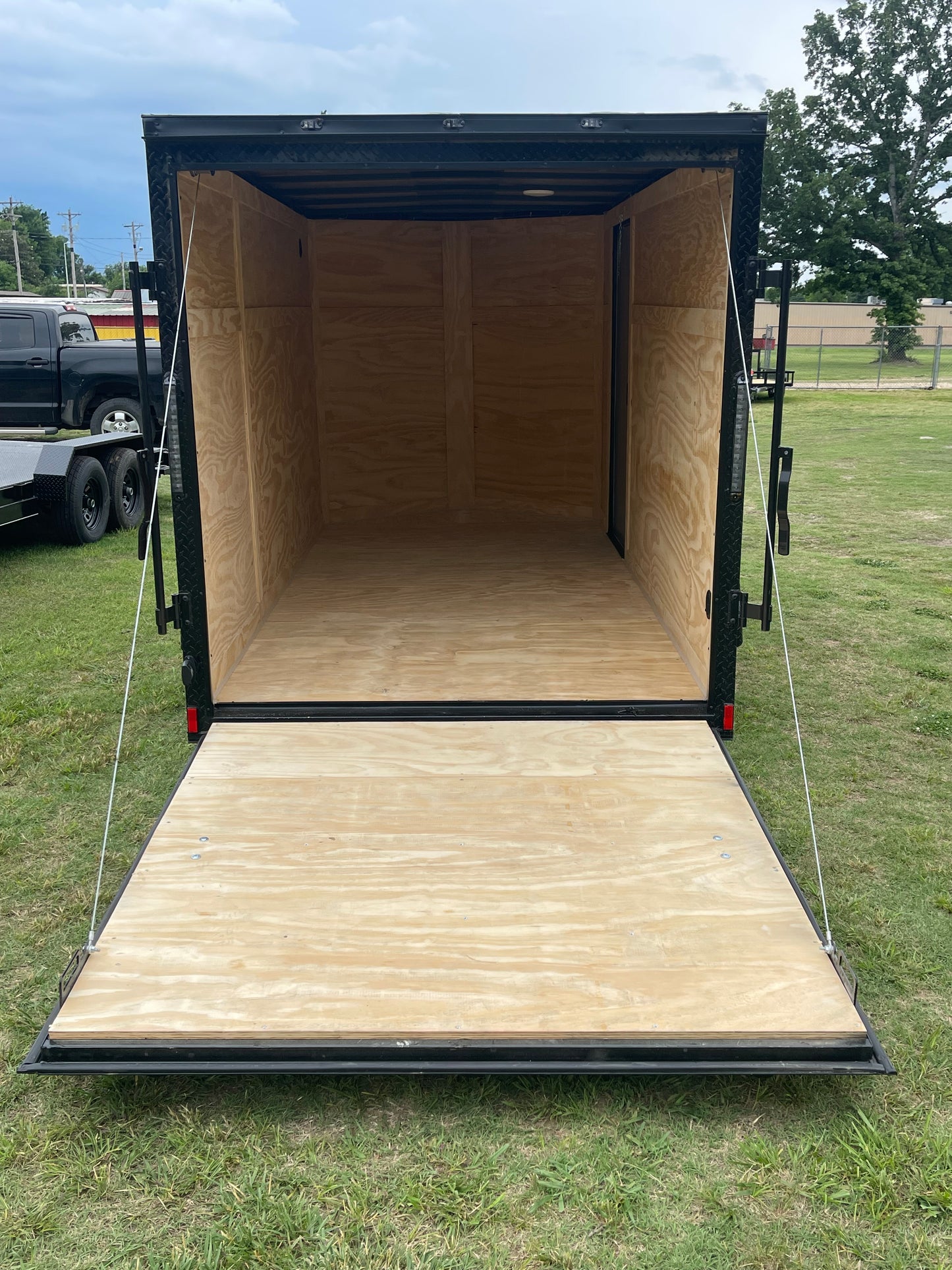 2026 6ft X 12ft Enclosed Trailer C265052