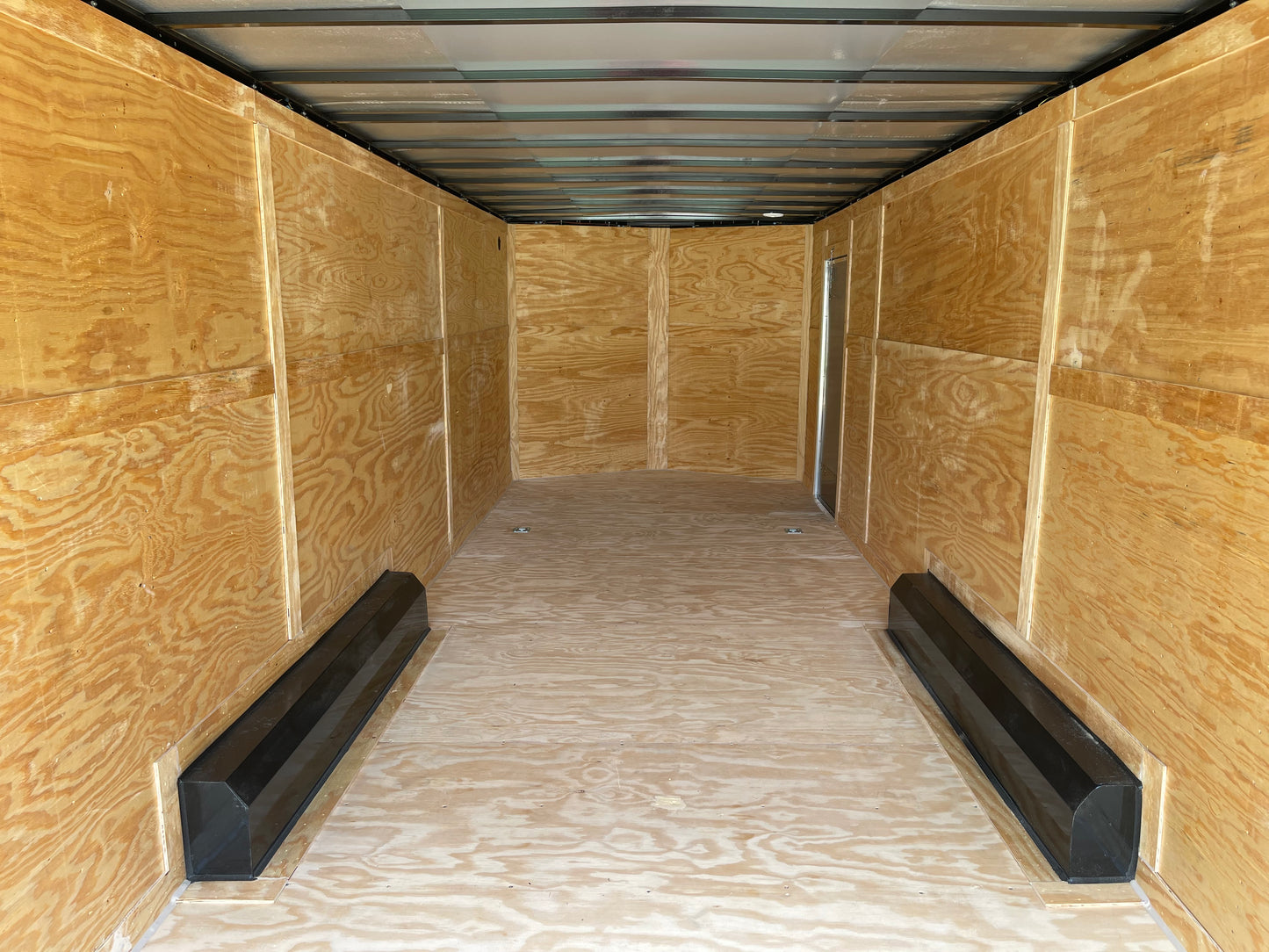 2026 - 8.5ft X 26ft Enclosed Trailer C266471
