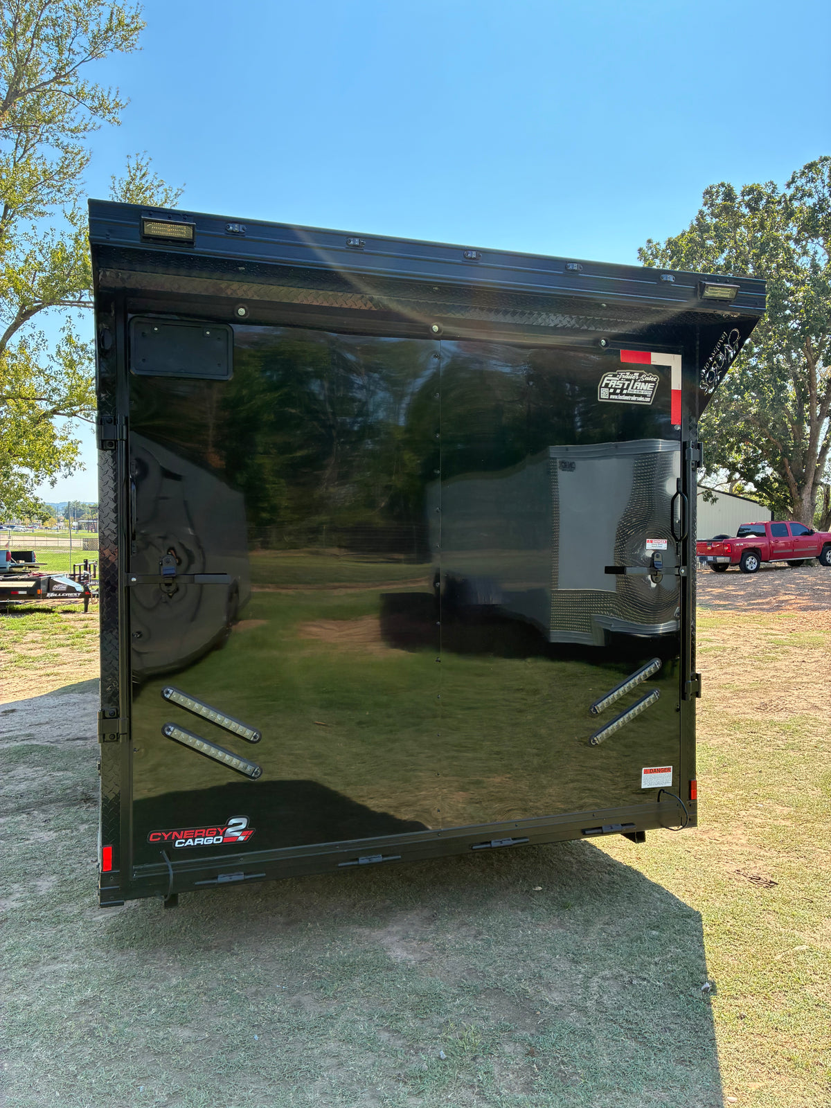 2027 - 8.5ft x 26ft Enclosed Trailer C277684