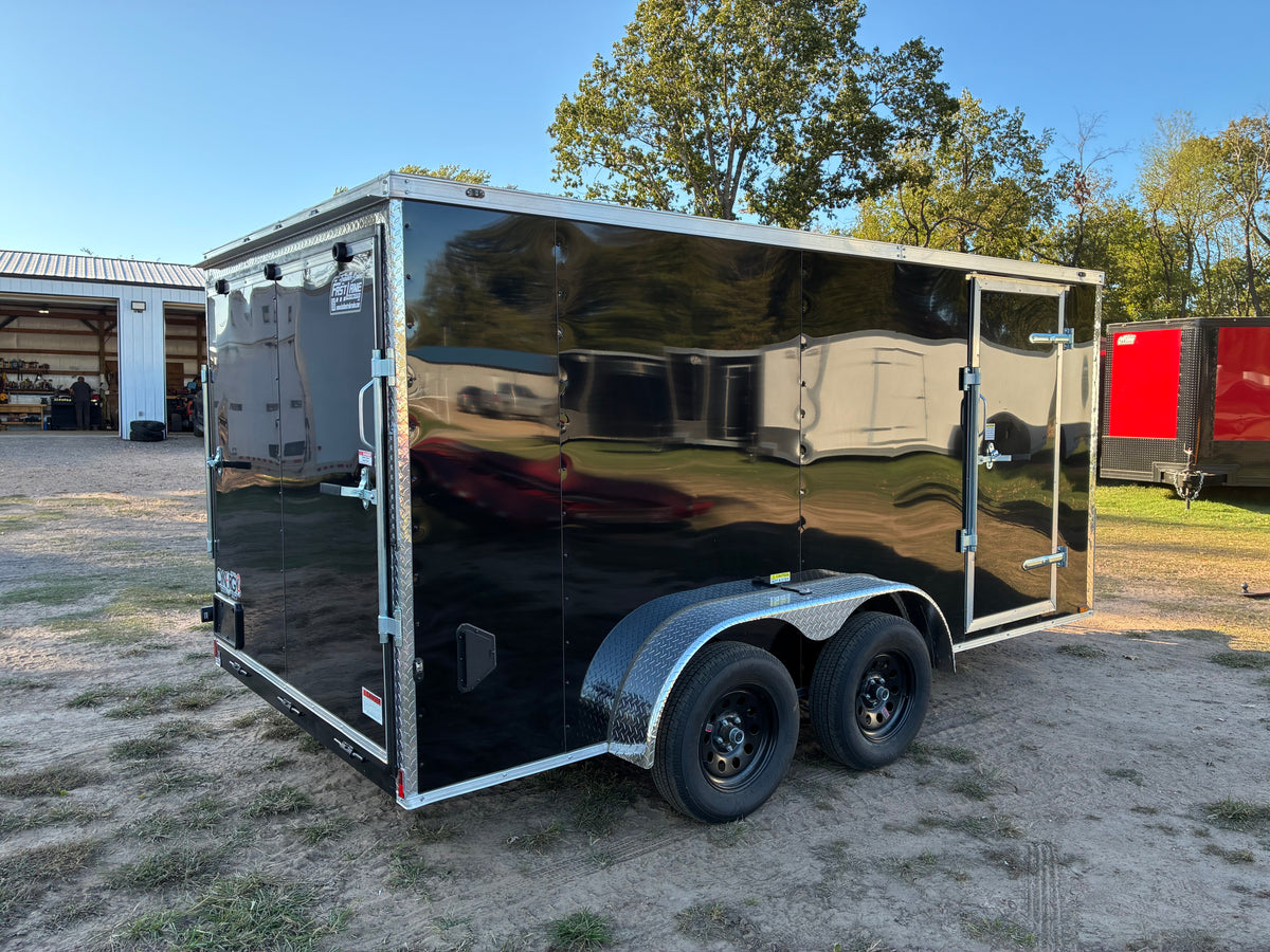 2027 - 7ft X 14ft Enclosed Trailer C277682