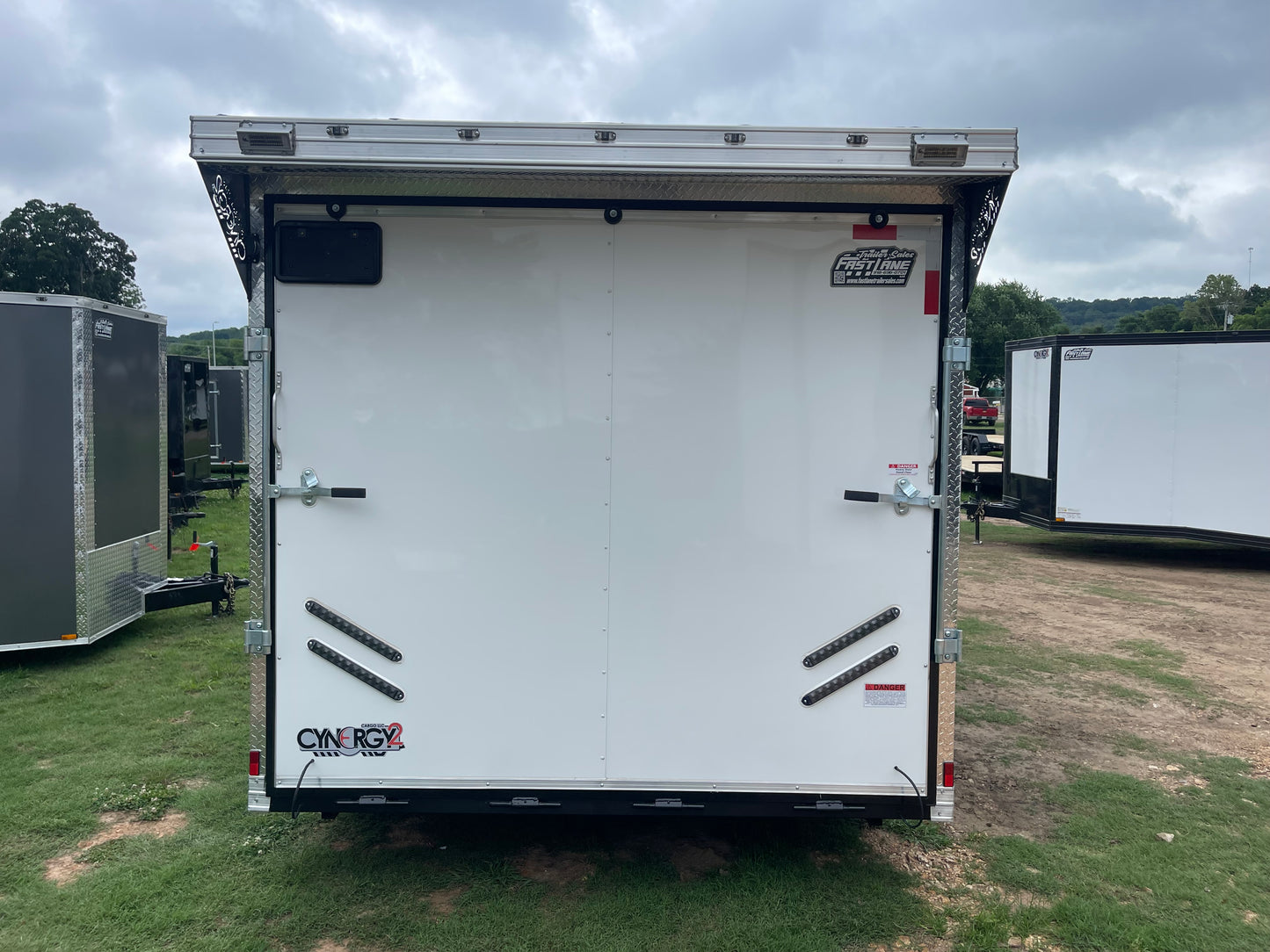 2026 - 8.5ft x 20ft Enclosed Trailer C266467