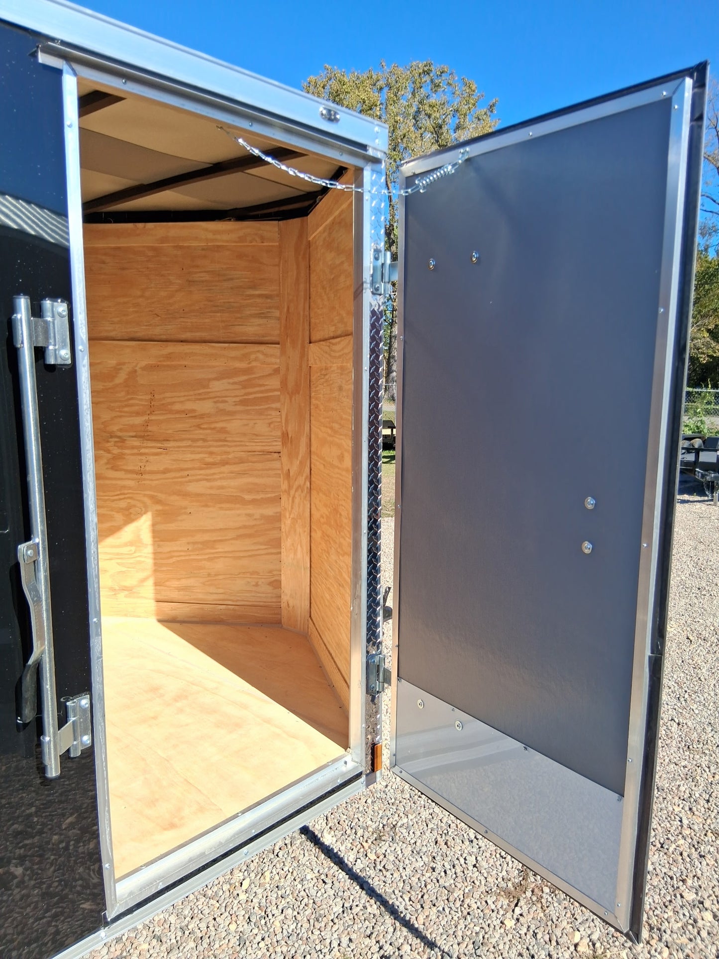 2026 - 6ft X 10ft Enclosed Trailer C263289