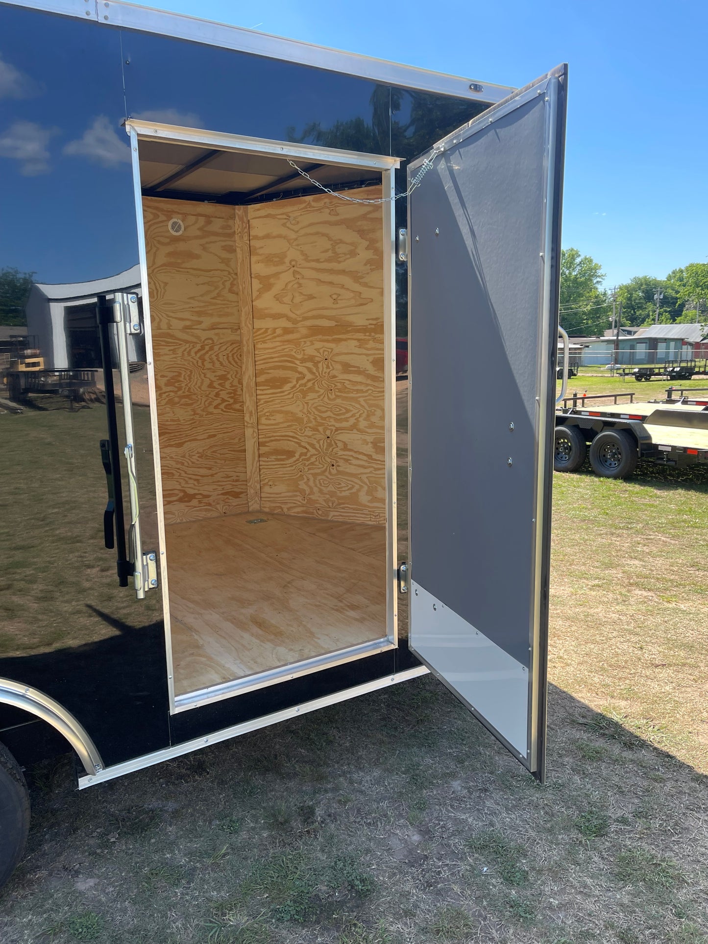2026 8.5ft X 16ft Enclosed Trailer C264690