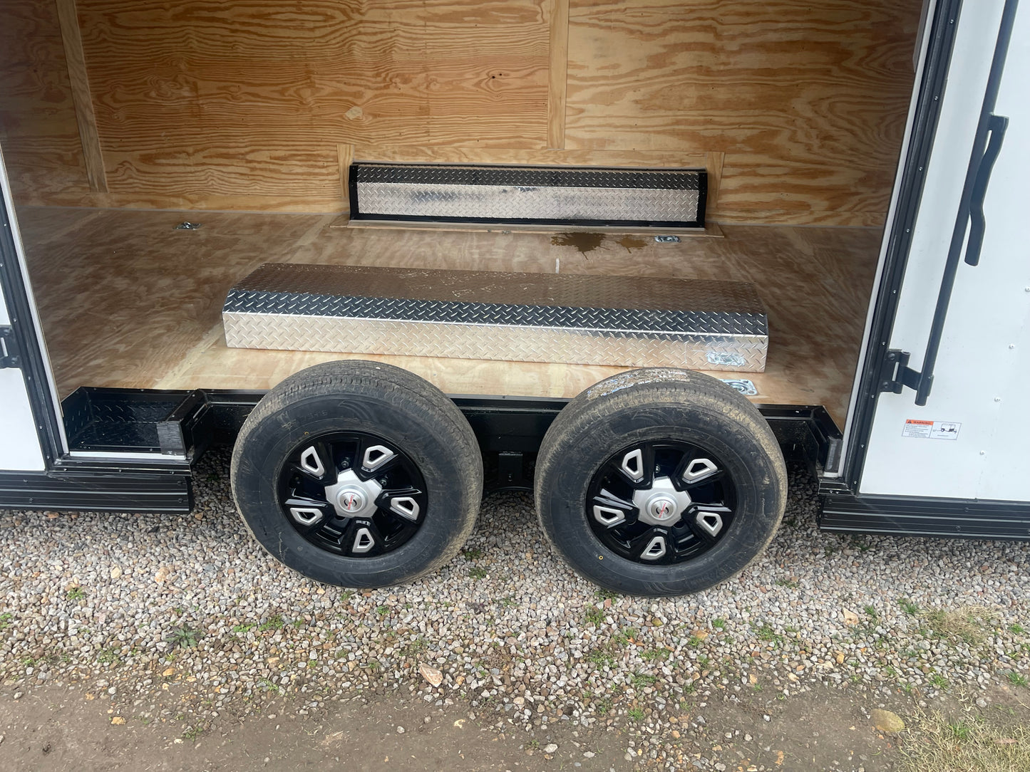 2026 - 8.5ft x 26ft Enclosed Trailer C262850