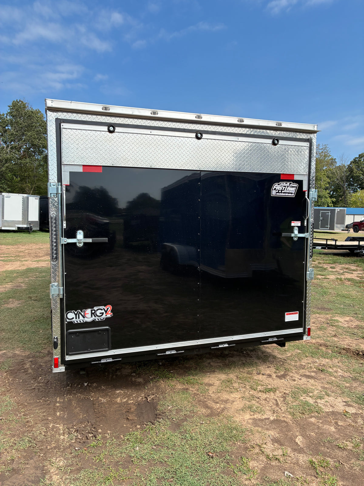 2027 8.5ft X 20ft Enclosed Trailer C277724