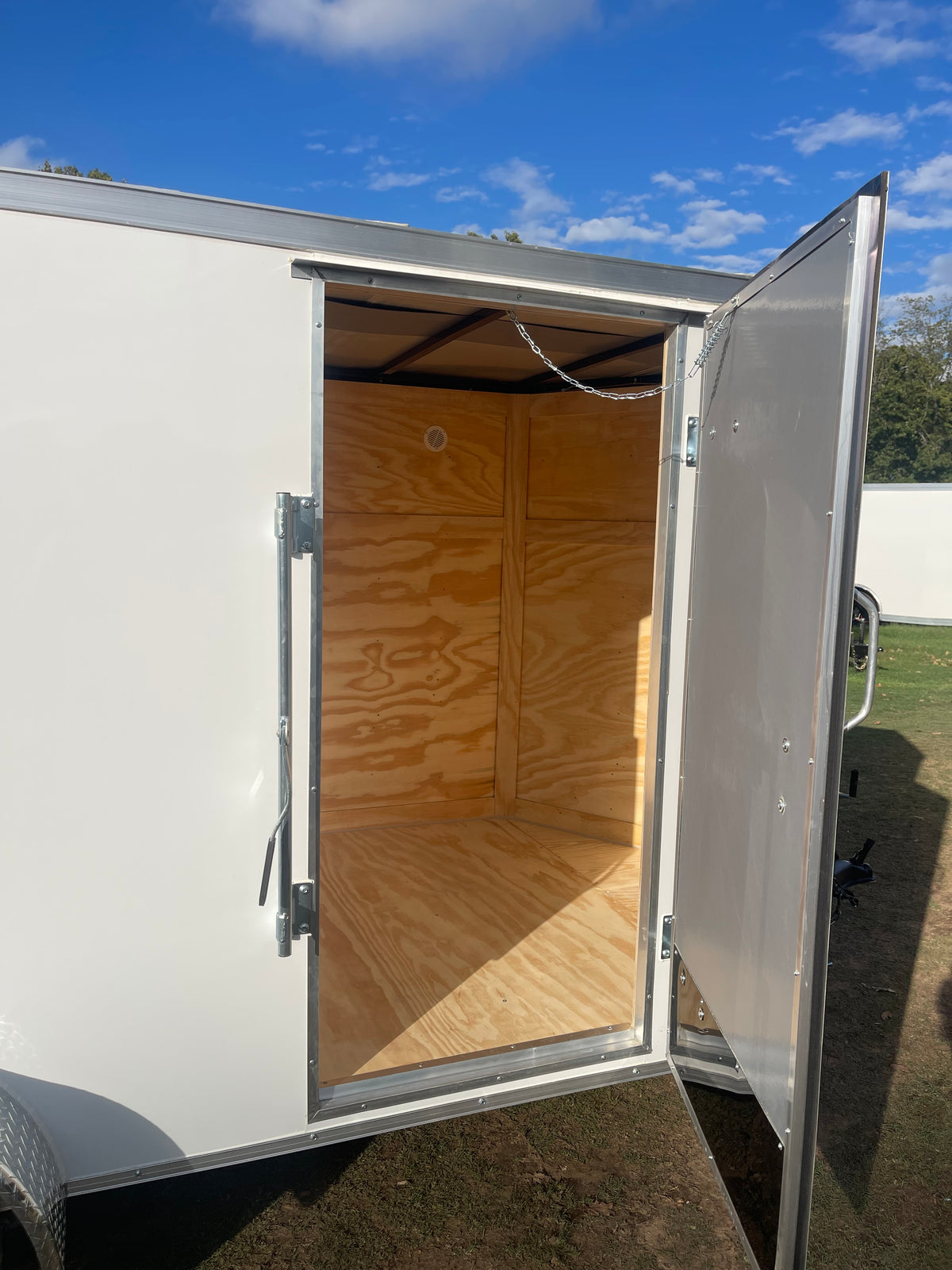 2026 6ft X 12ft Enclosed Trailer C266652