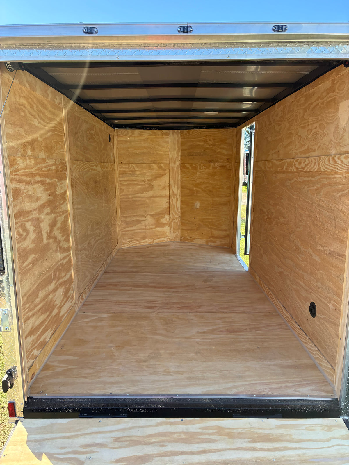 2026 6ft X 12ft Enclosed Trailer C266660