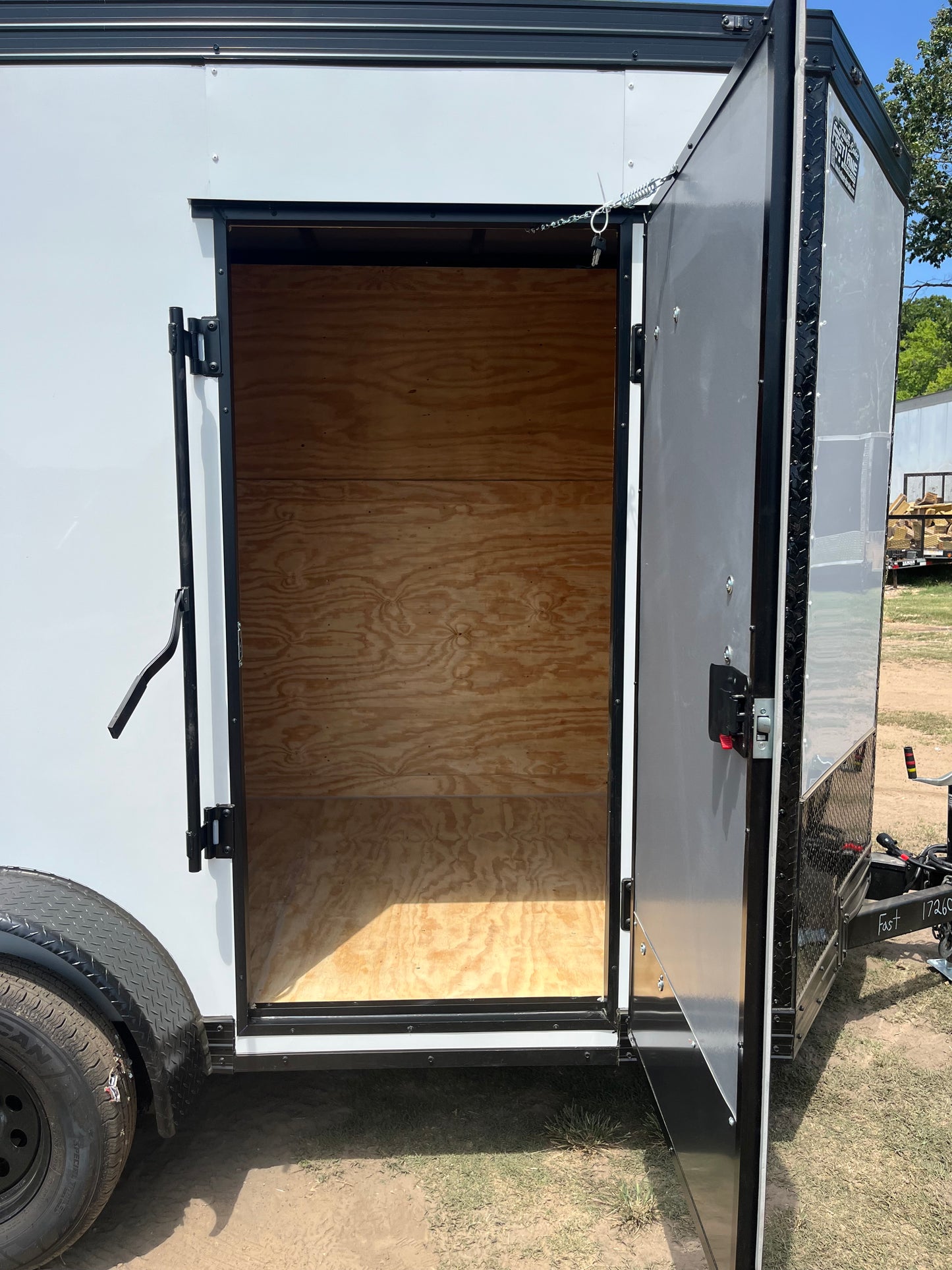 2026 - 6ft X 12ft Enclosed Trailer C277260