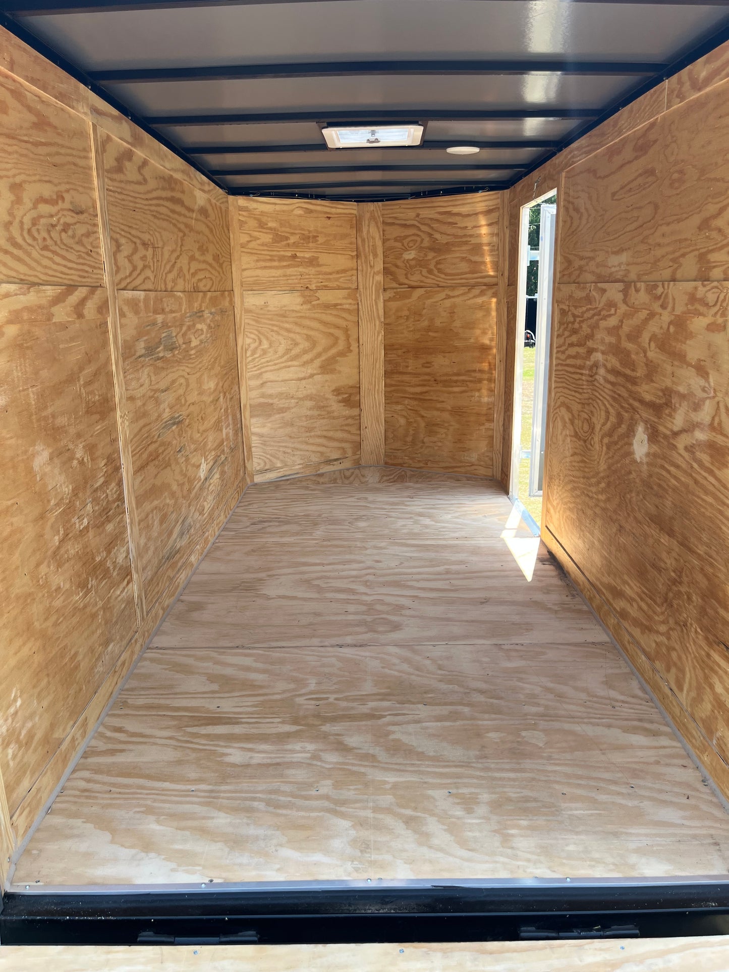 2026 - 6ft x 12ft Enclosed Trailer C266537