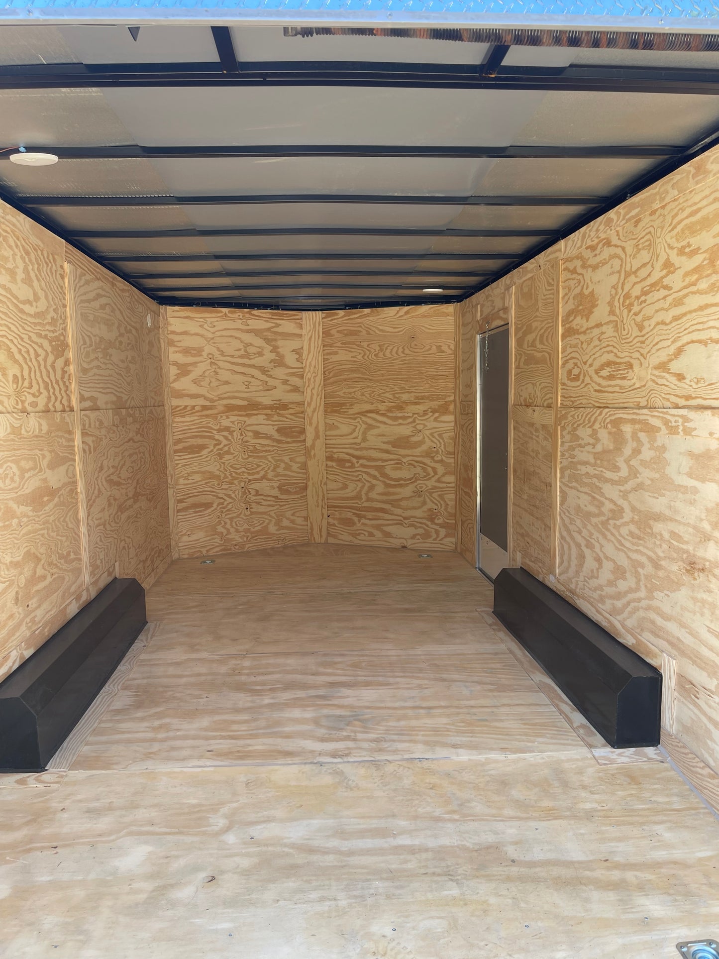 2026 8.5ft X 16ft Enclosed Trailer C264690