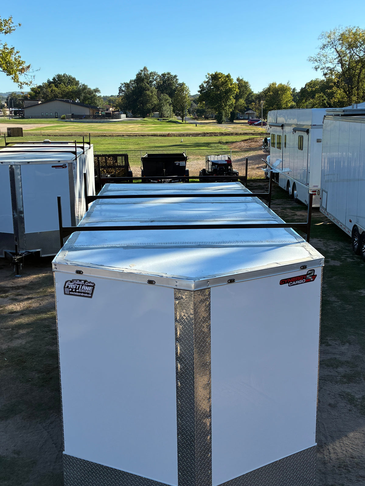 2027 - 7ft X 16ft Enclosed Trailer C277875