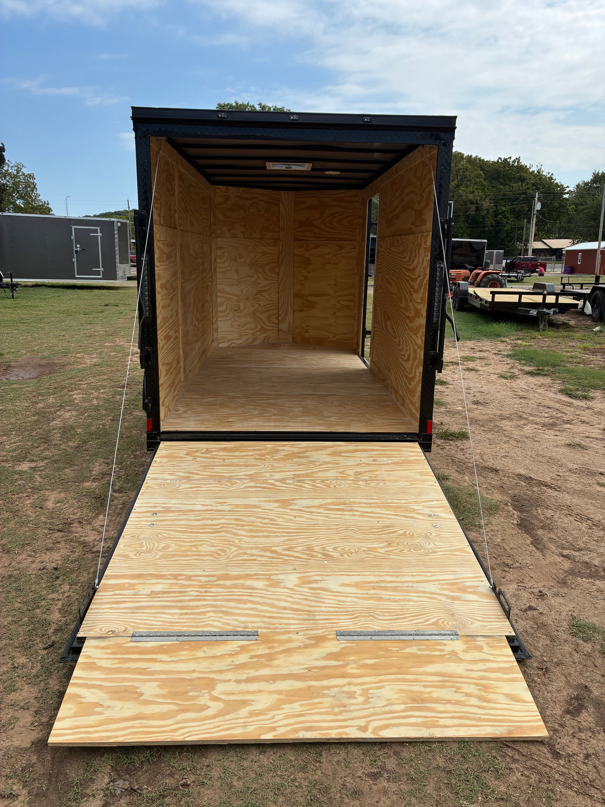 2026 6ft X 12ft Enclosed Trailer C266673