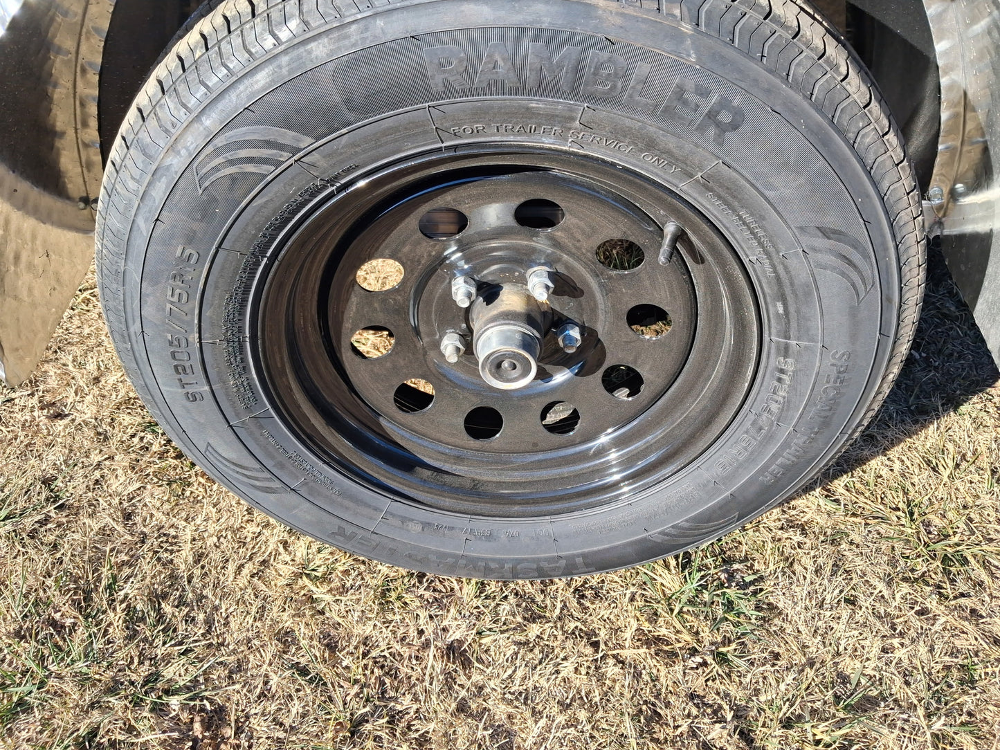 2026 - 6ft x 12ft Enclosed Trailer C263390