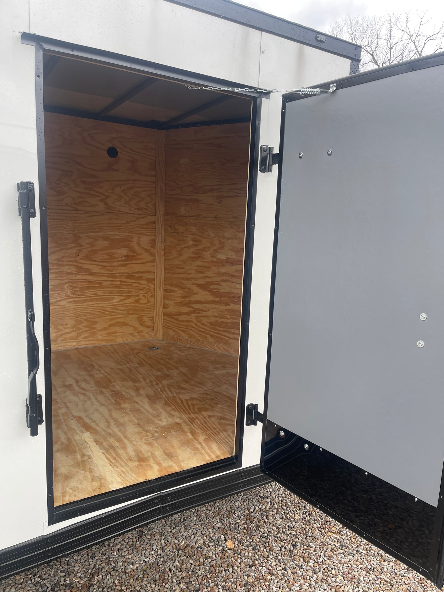 2026 - 8.5ft x 26ft Enclosed Trailer C262850