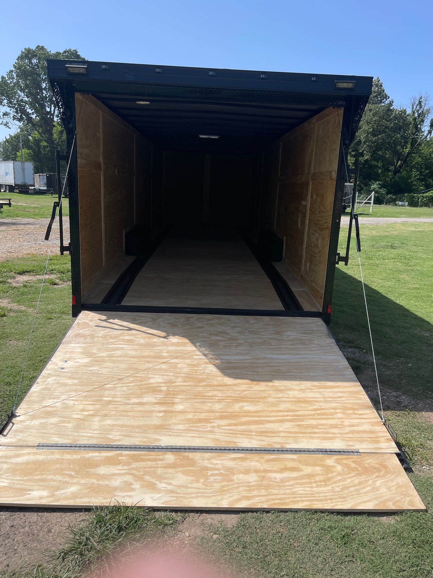 2026 - 8.5ft x 28ft Enclosed Trailer C266382