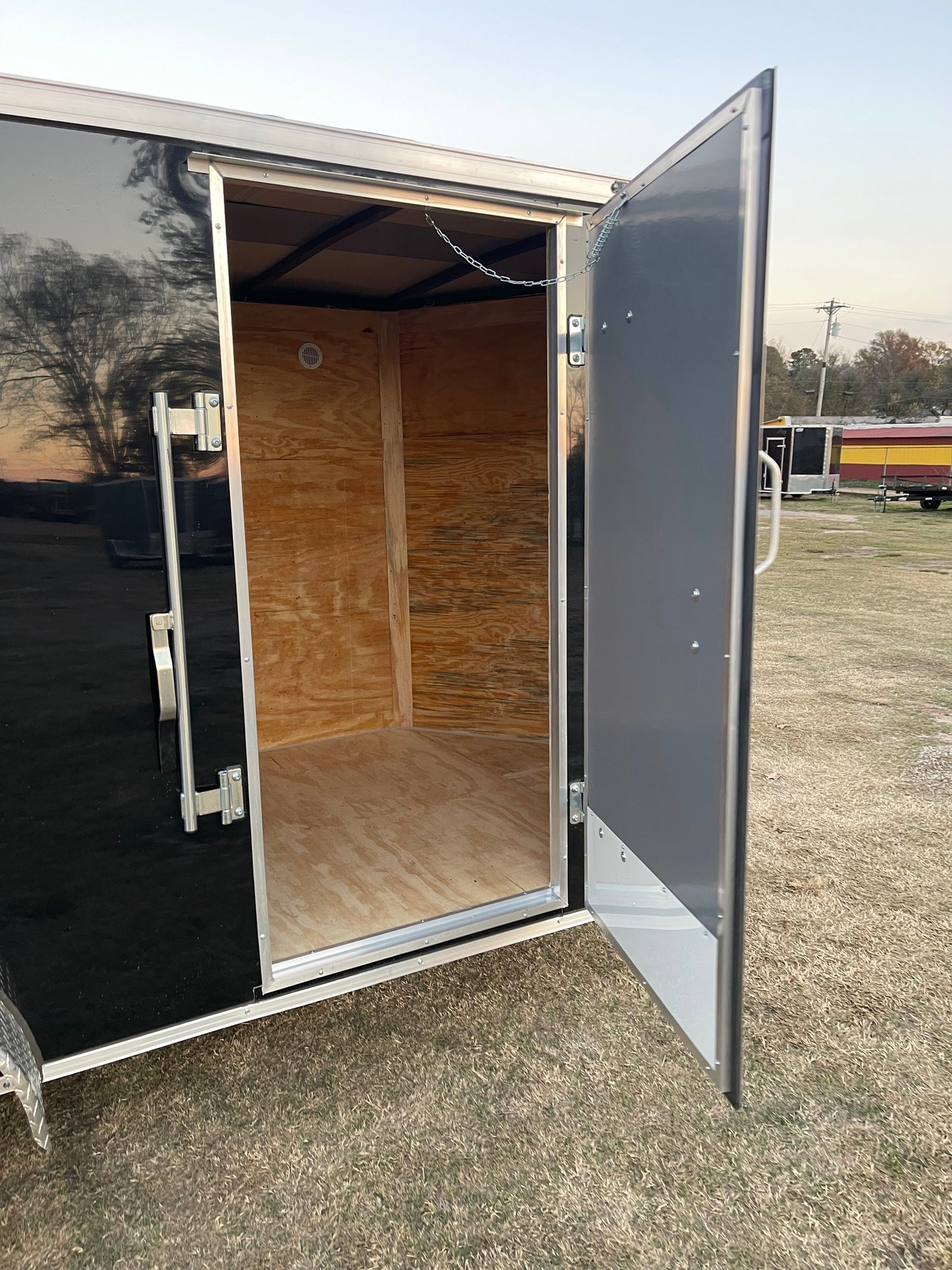 2026 - 6ft X 12ft Enclosed Trailer C263300