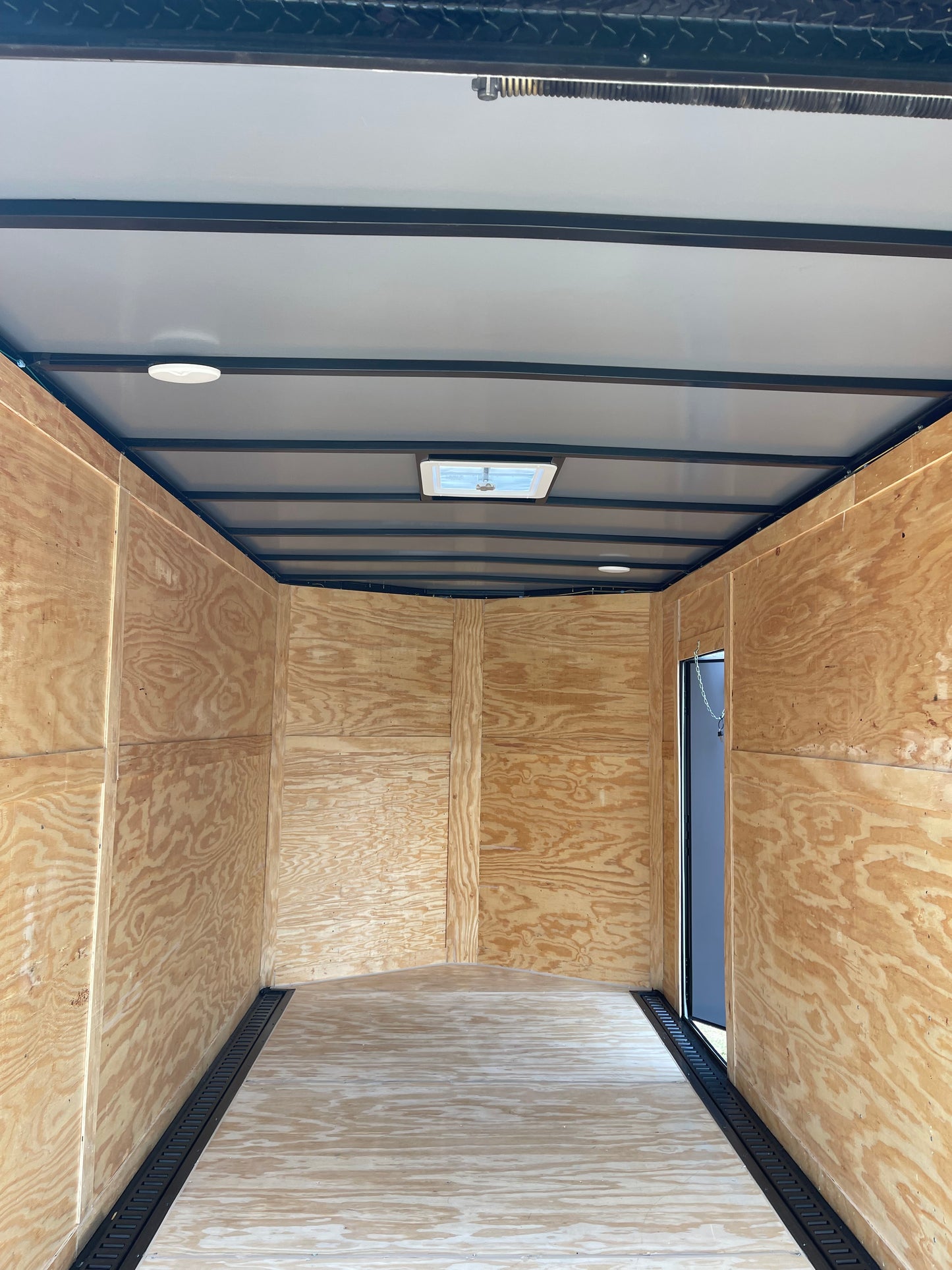 2026 - 7ft X 14ft Enclosed Trailer C264297