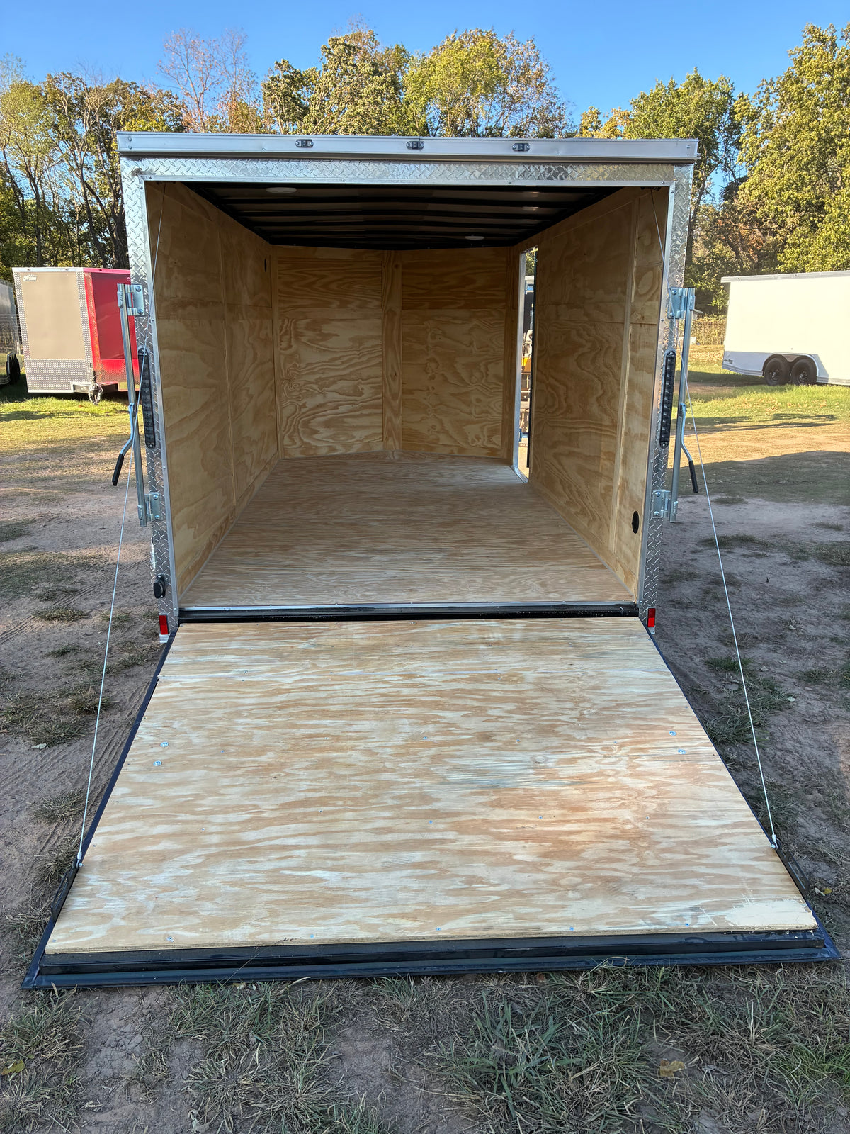 2027 - 7ft X 14ft Enclosed Trailer C277682