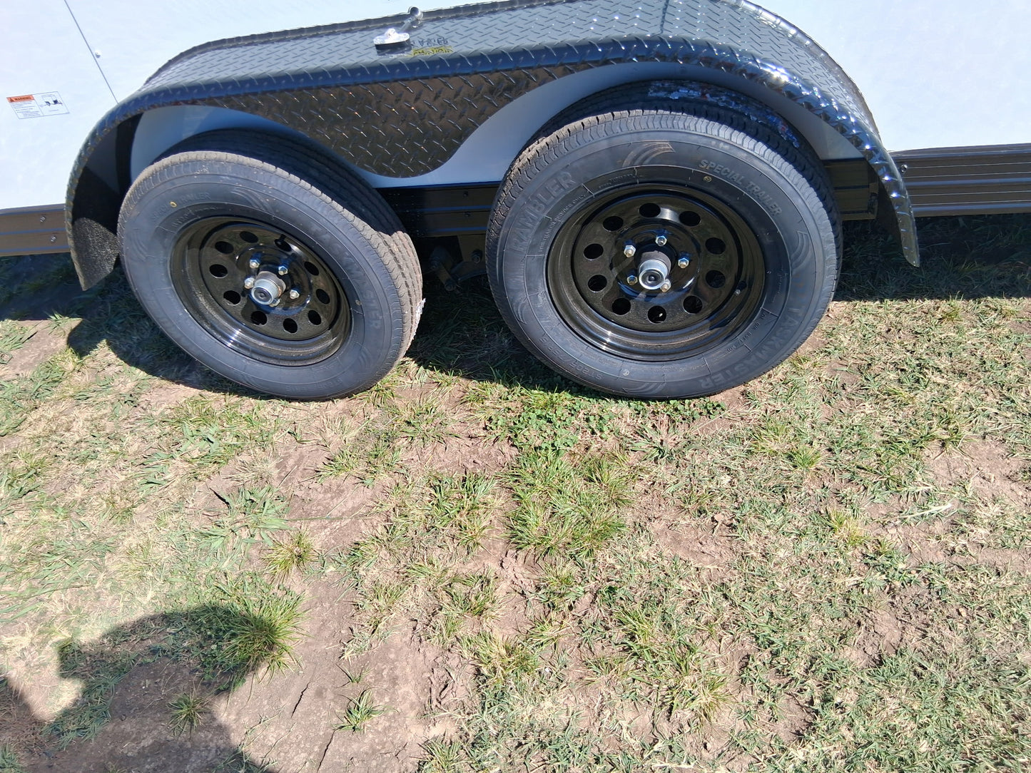 7ft X 16ft Enclosed Trailer C26-3376