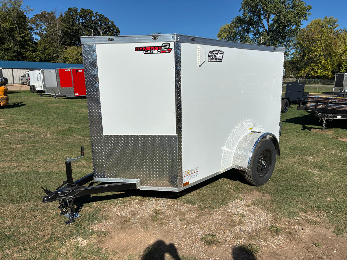 2027 - 5ft x 8ft Enclosed Trailer C277915