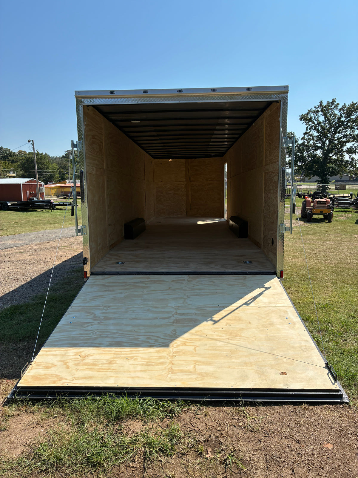 2027 - 8.5ft x 28ft Enclosed Trailer C277727