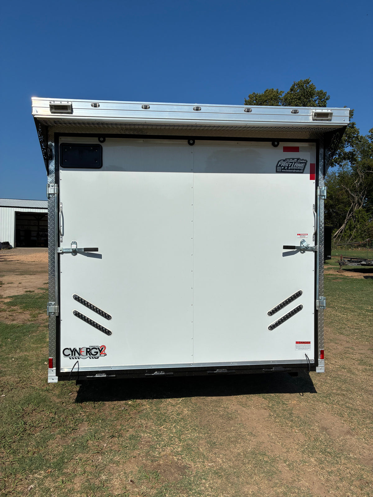 2027 - 8.5ft X 22ft Enclosed Trailer C277685