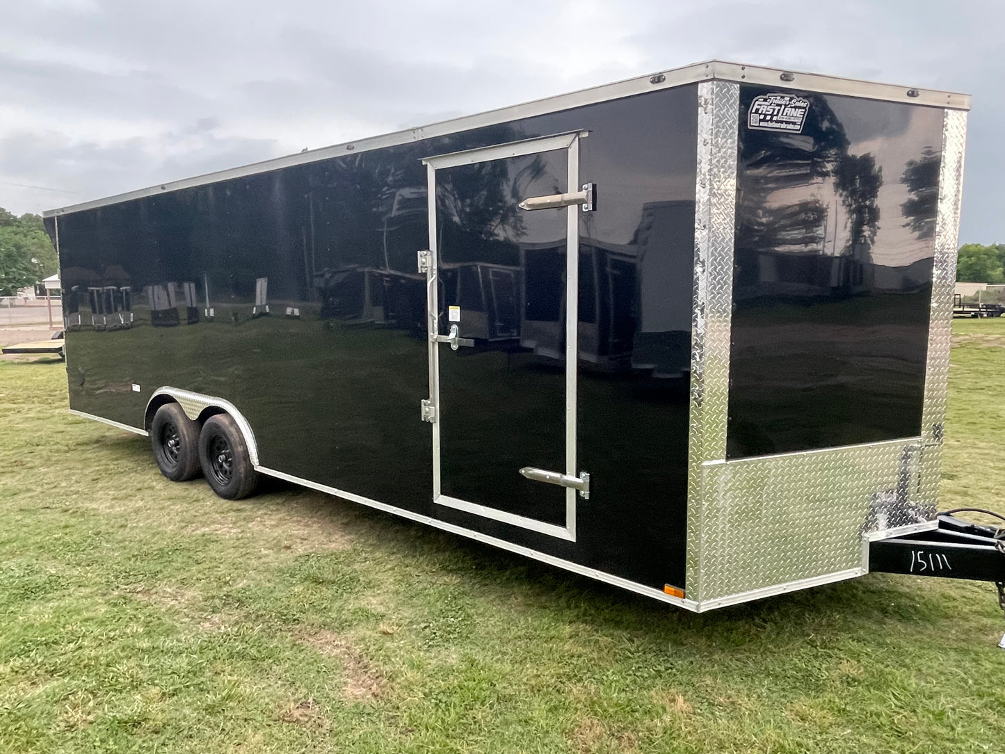 2026 - 8.5ft X 24ft Enclosed Trailer C265111