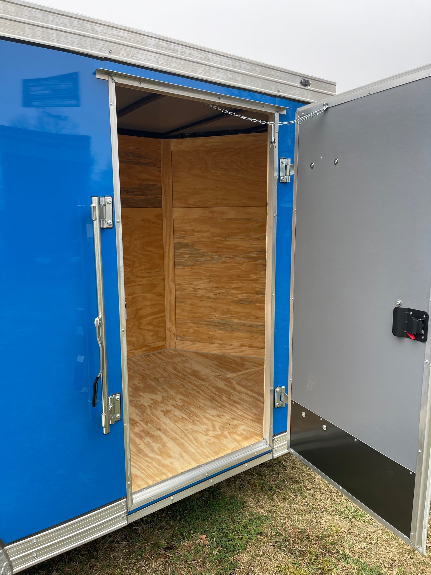 2026 - 6ft X 12ft Enclosed Trailer C263394