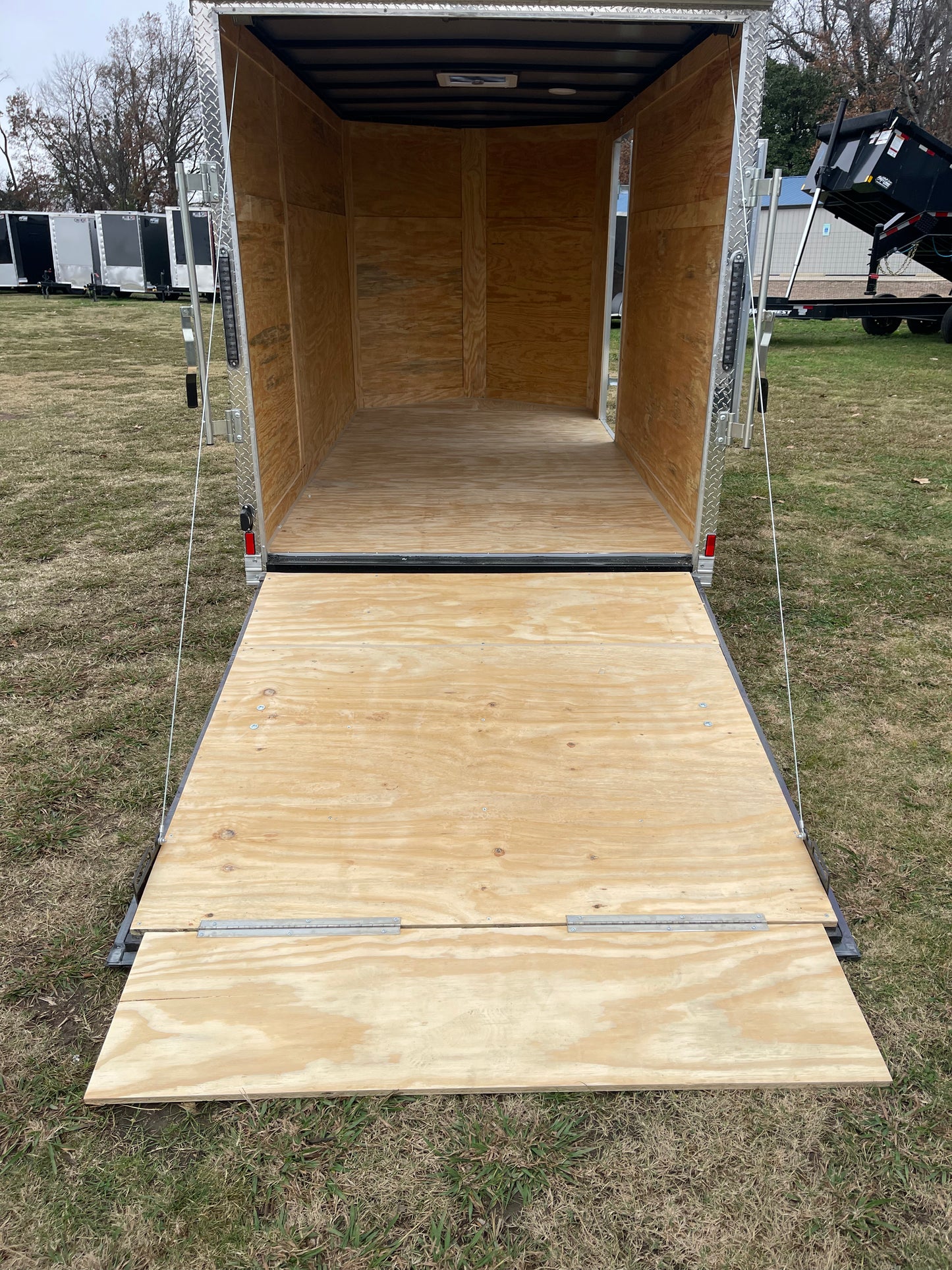 2026 - 6ft X 12ft Enclosed Trailer C263394