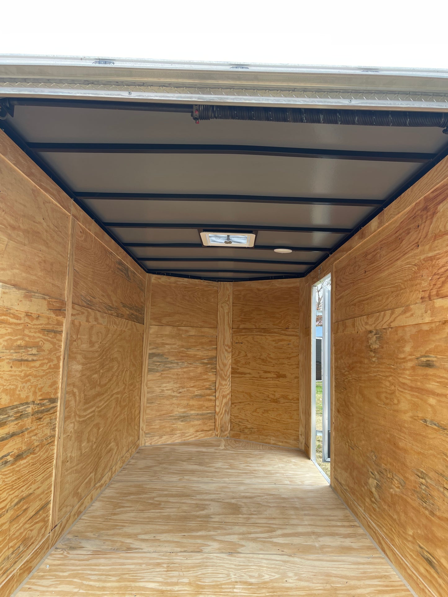 2026 - 6ft X 12ft Enclosed Trailer C263394