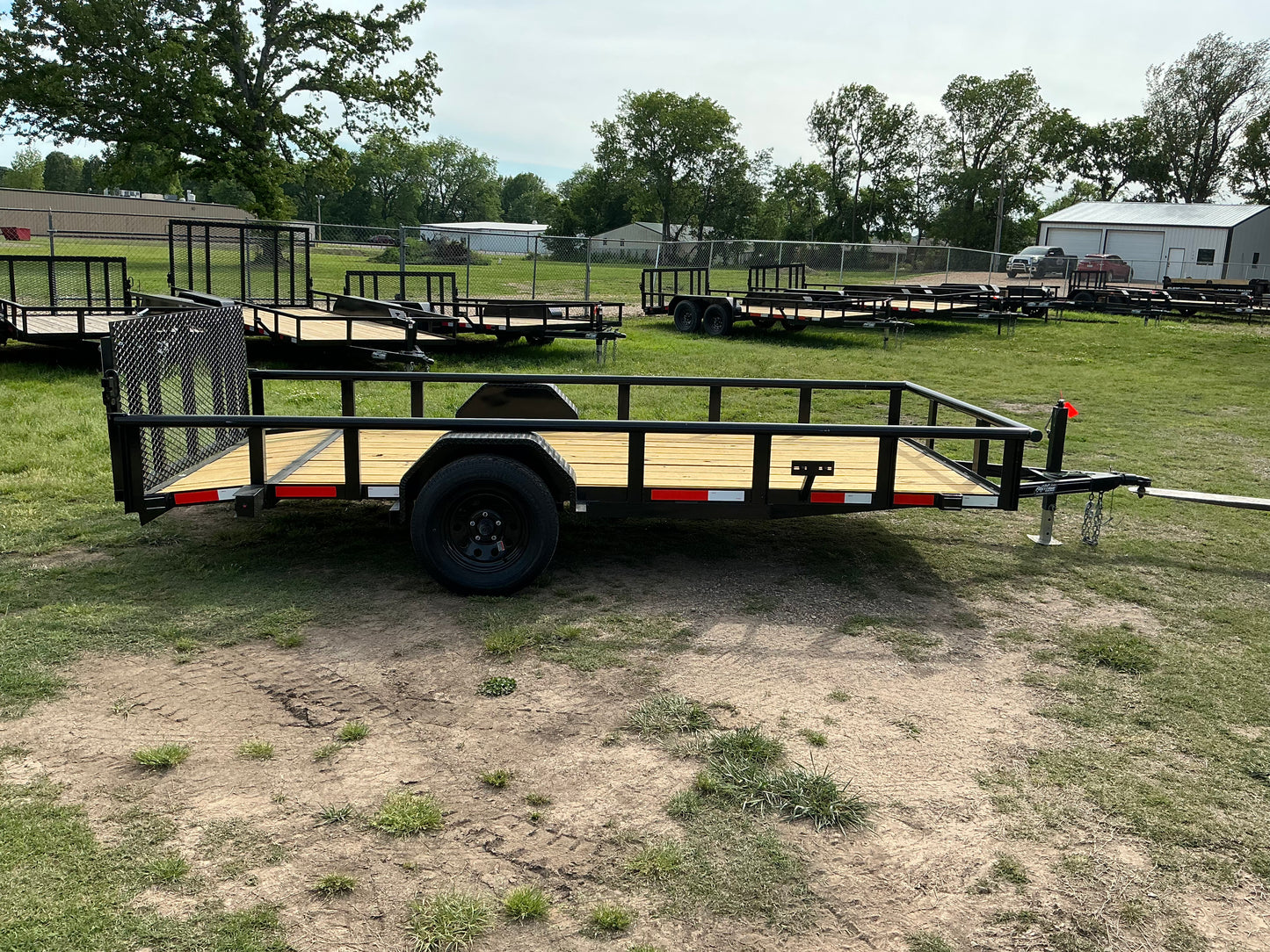 2026 - 76in x 14ft Utility K264001