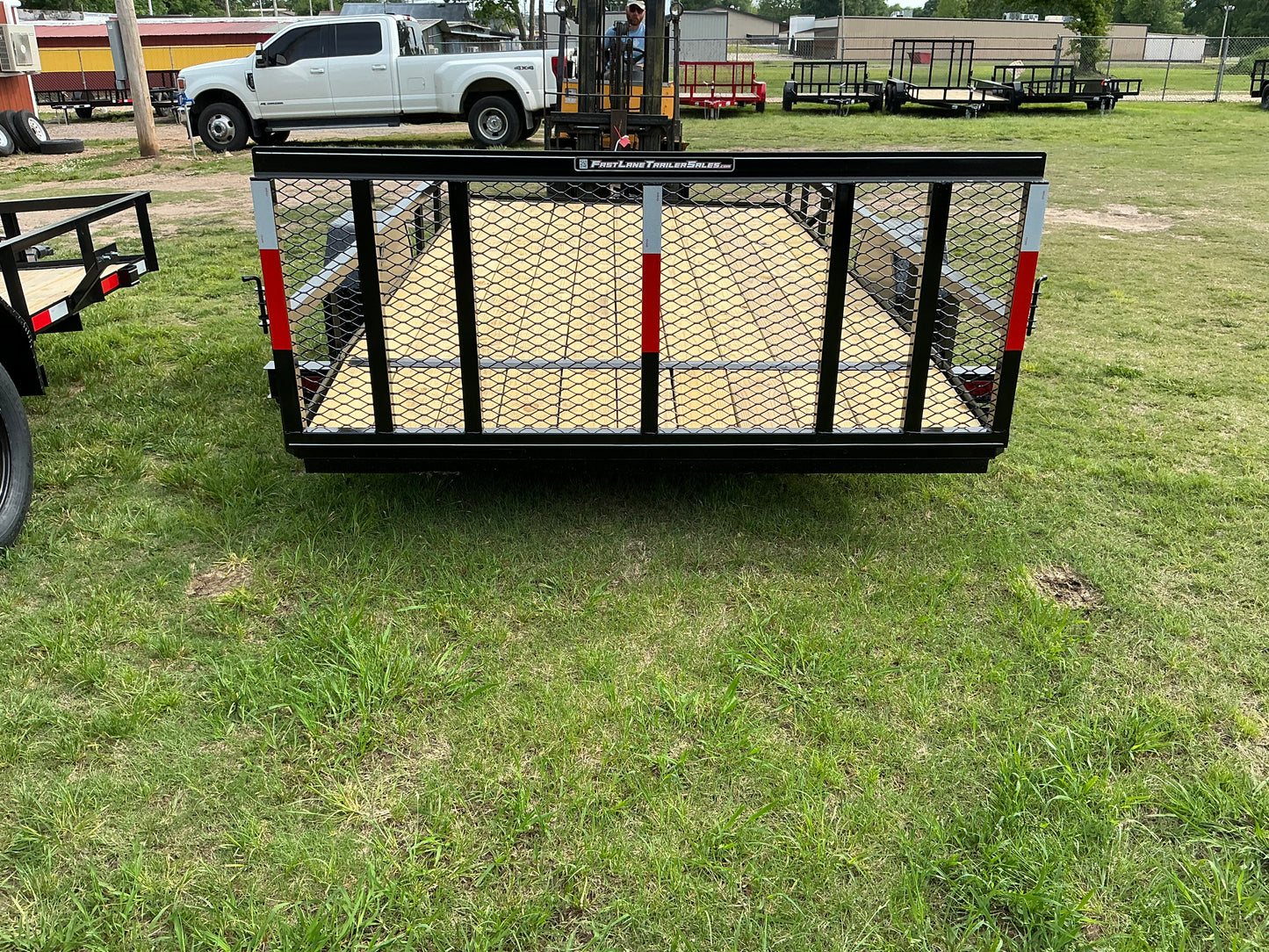 2026 - 83in x 14ft Utility K264163