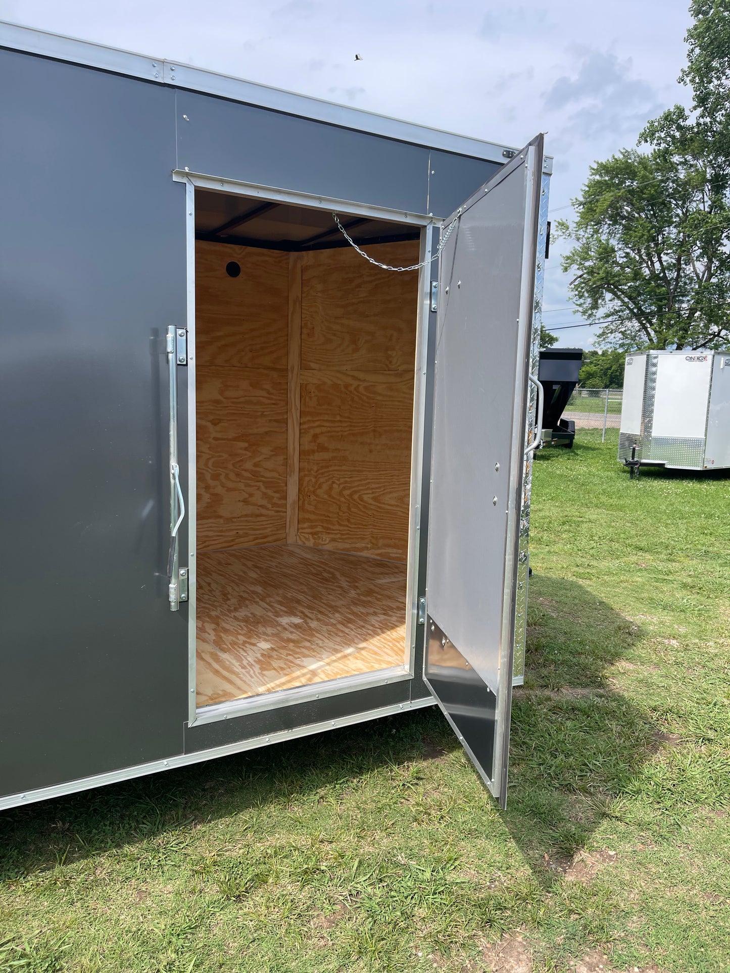 2026 - 8.5ft X 24ft Enclosed Trailer C265390